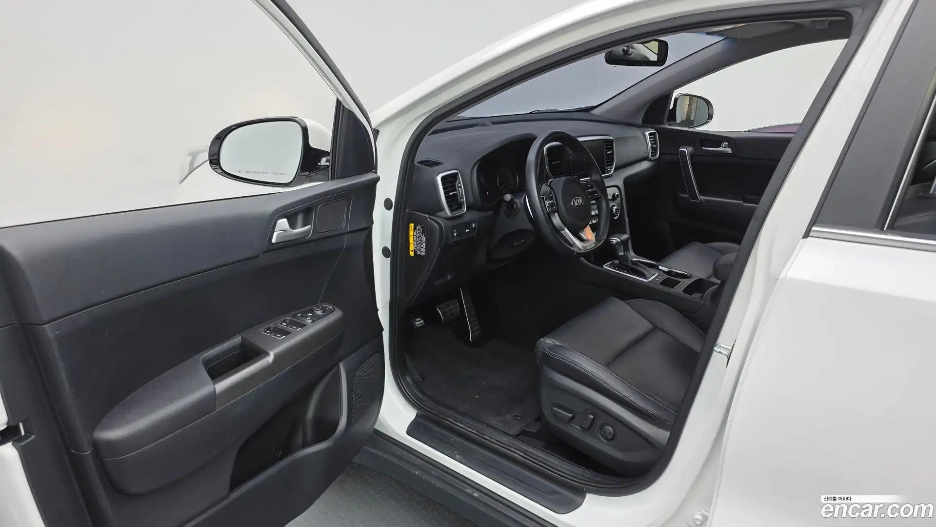 Sportage Kia 2020.5-INNER-010