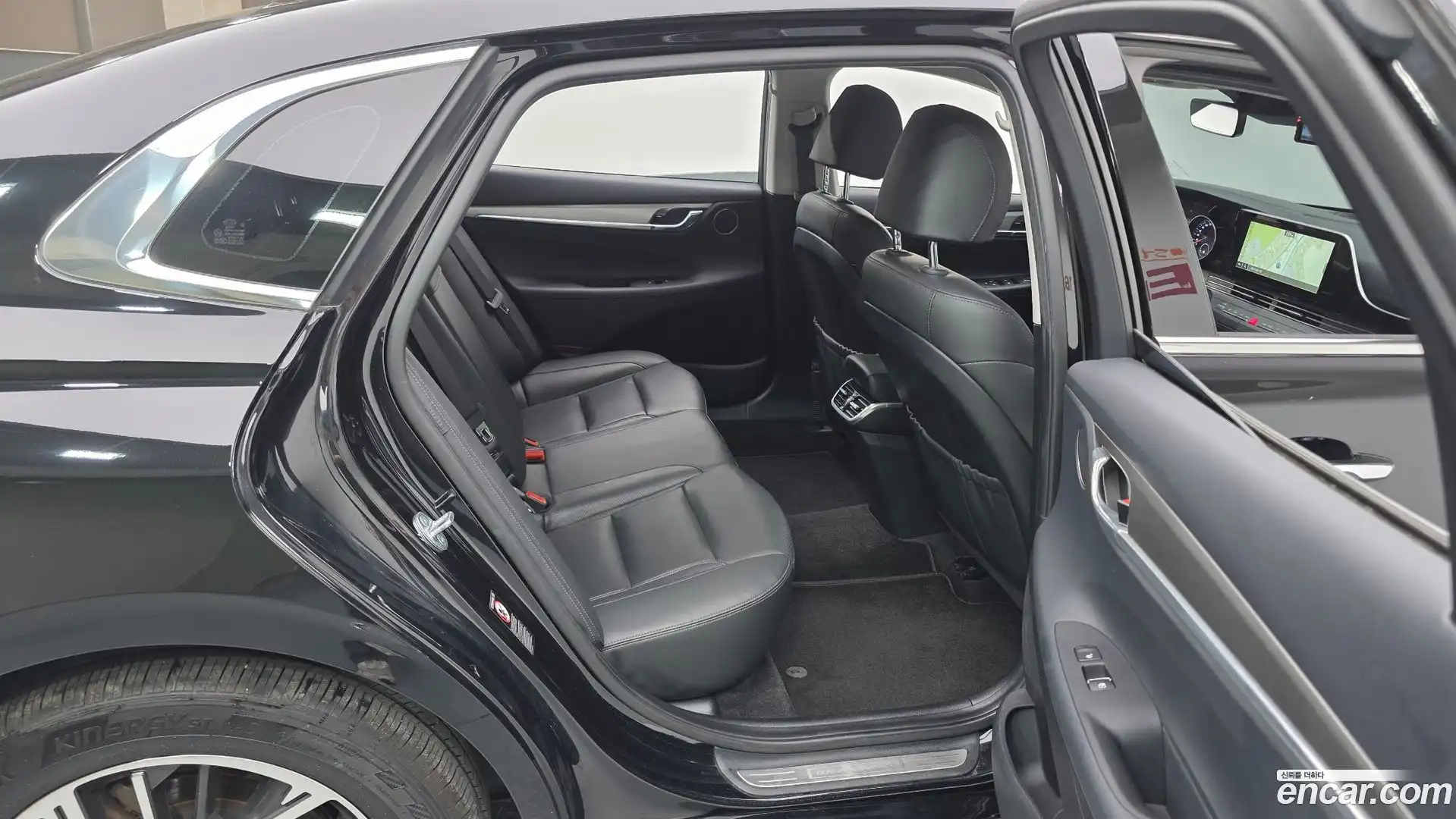 Grandeur Hyundai 2022.4-OPTION-015