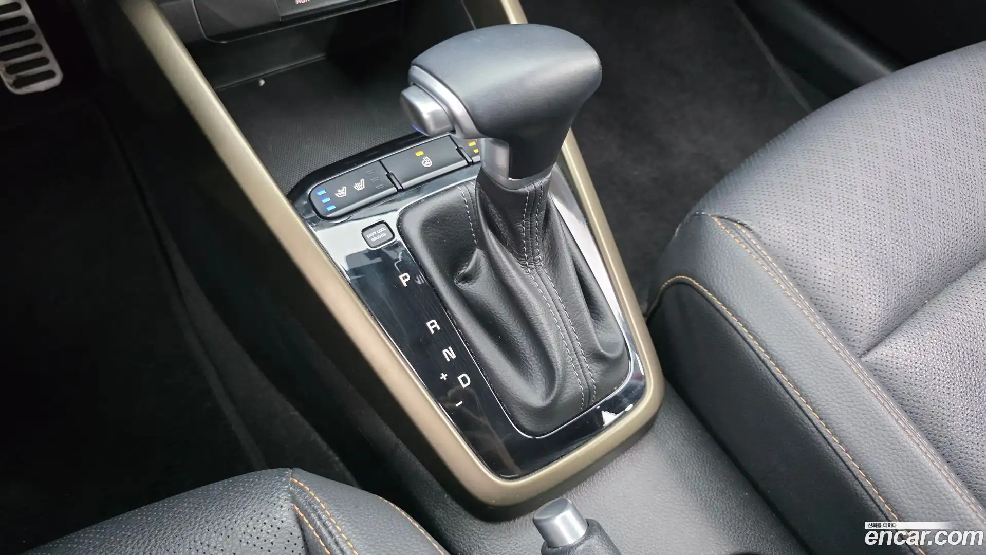 Stonic Kia 2020.7-INNER-009