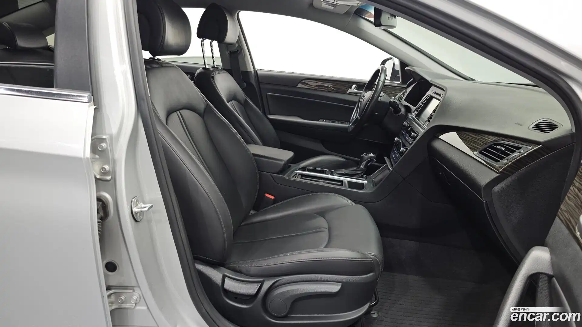 Sonata Hyundai 2014.11-INNER-036