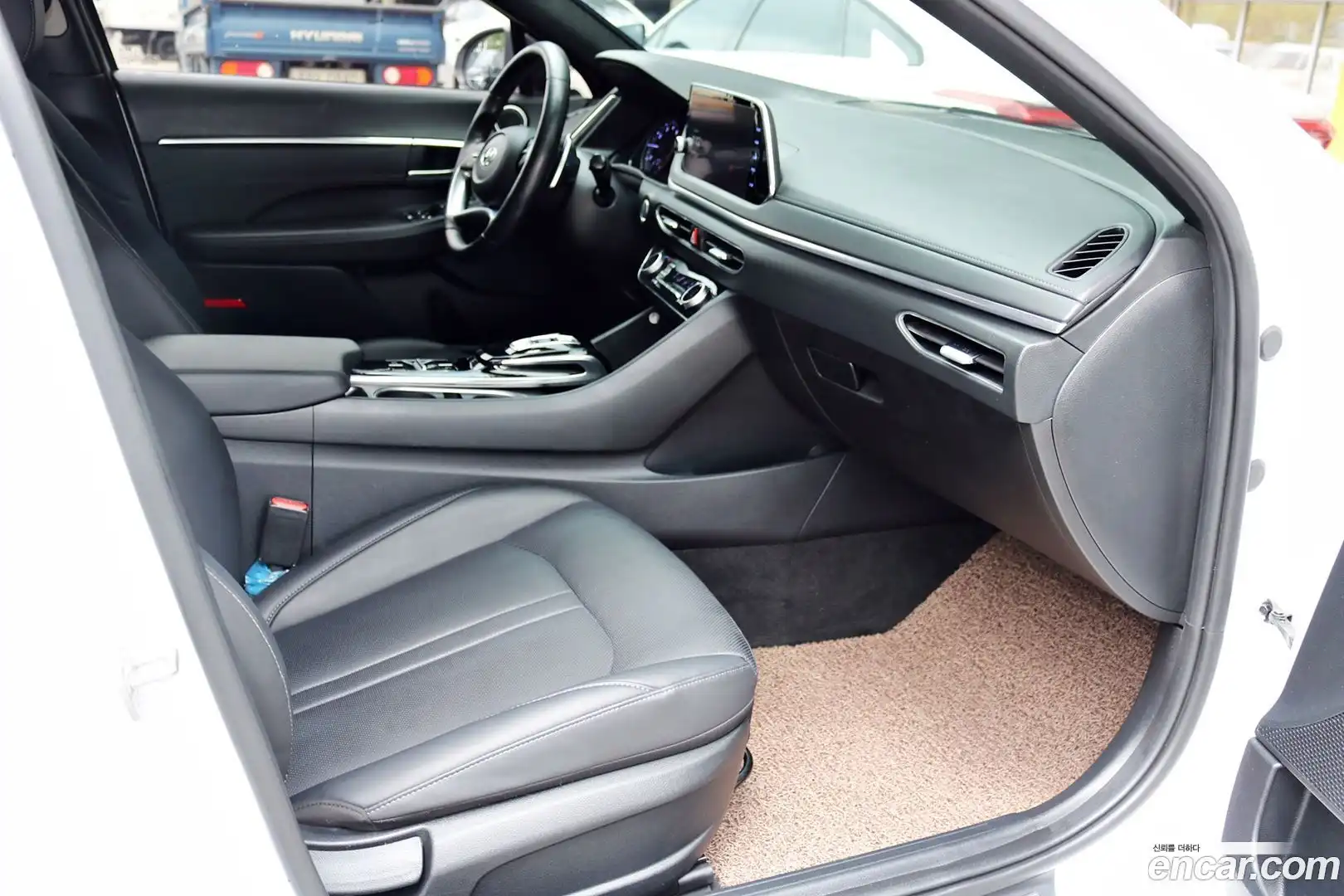 Sonata Hyundai 2022.8-OPTION-021