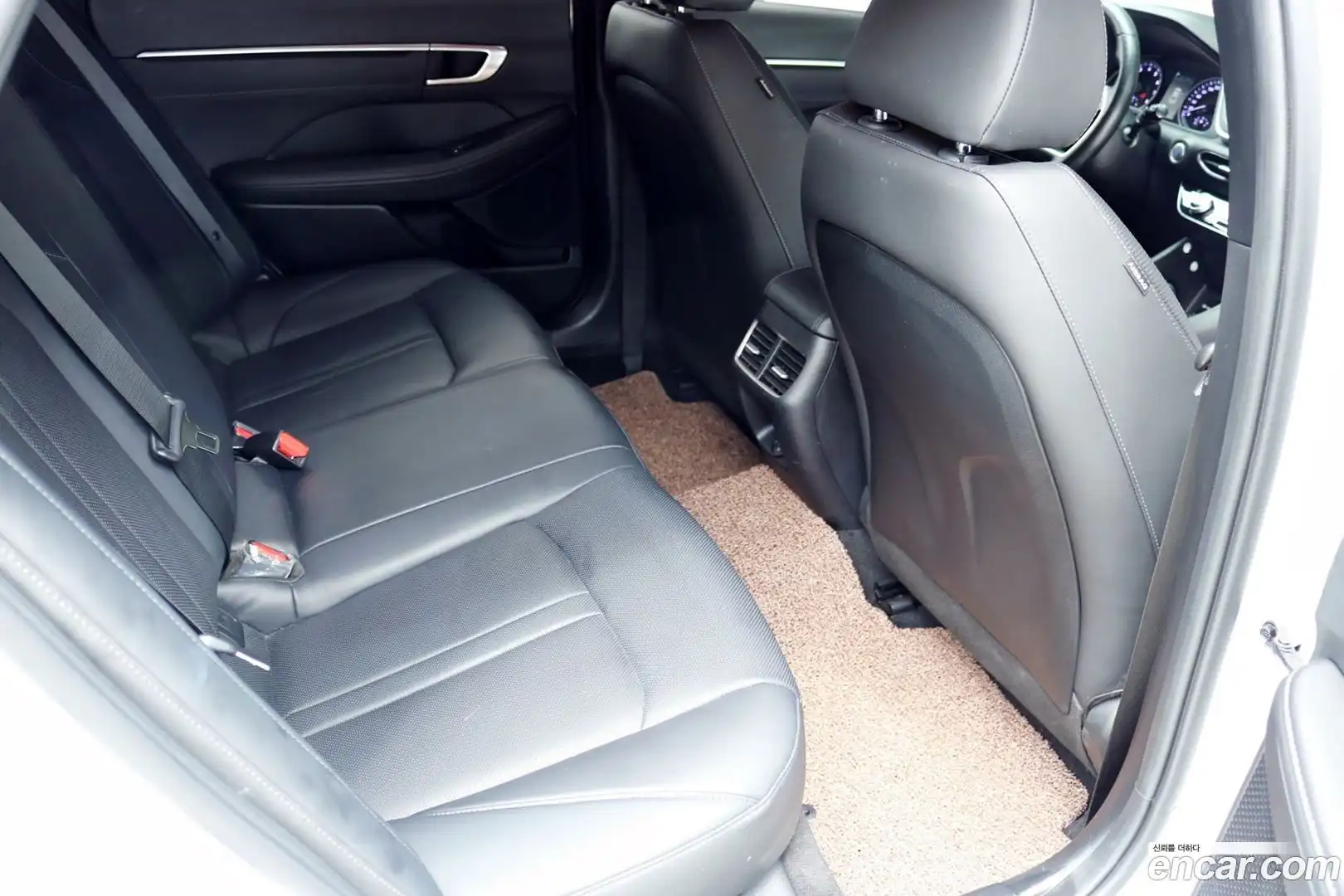 Sonata Hyundai 2022.8-OPTION-022