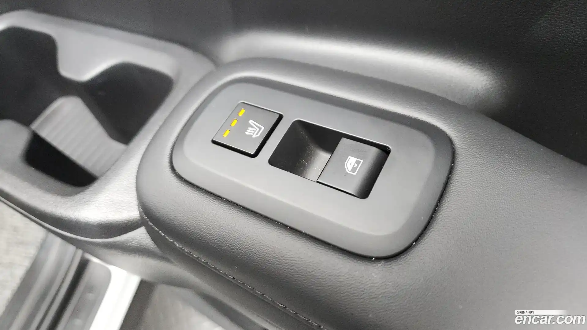 Santafe Hyundai 2025.3-OPTION-053