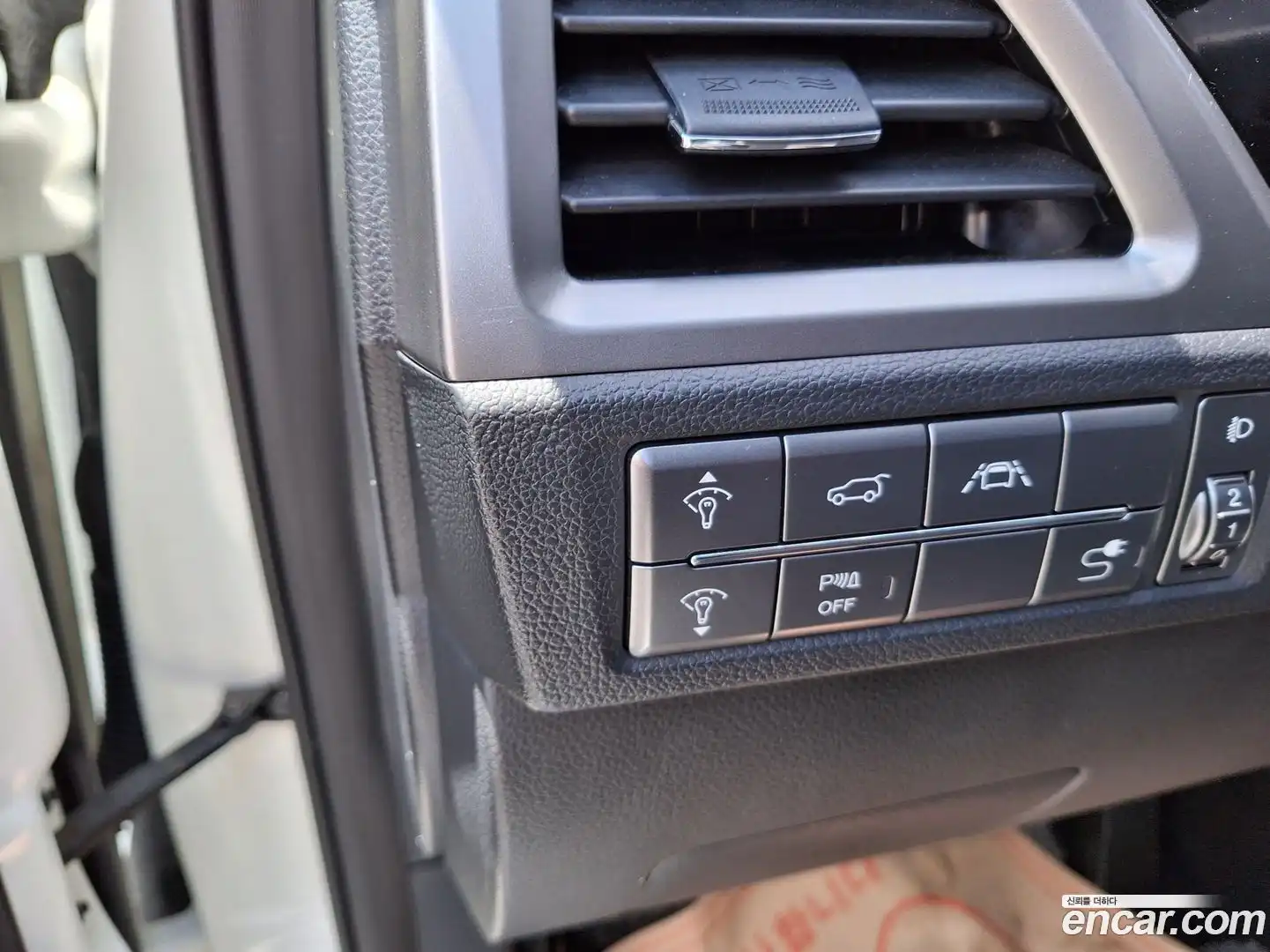 KORANDO KG Mobility 2019.8-OPTION-018