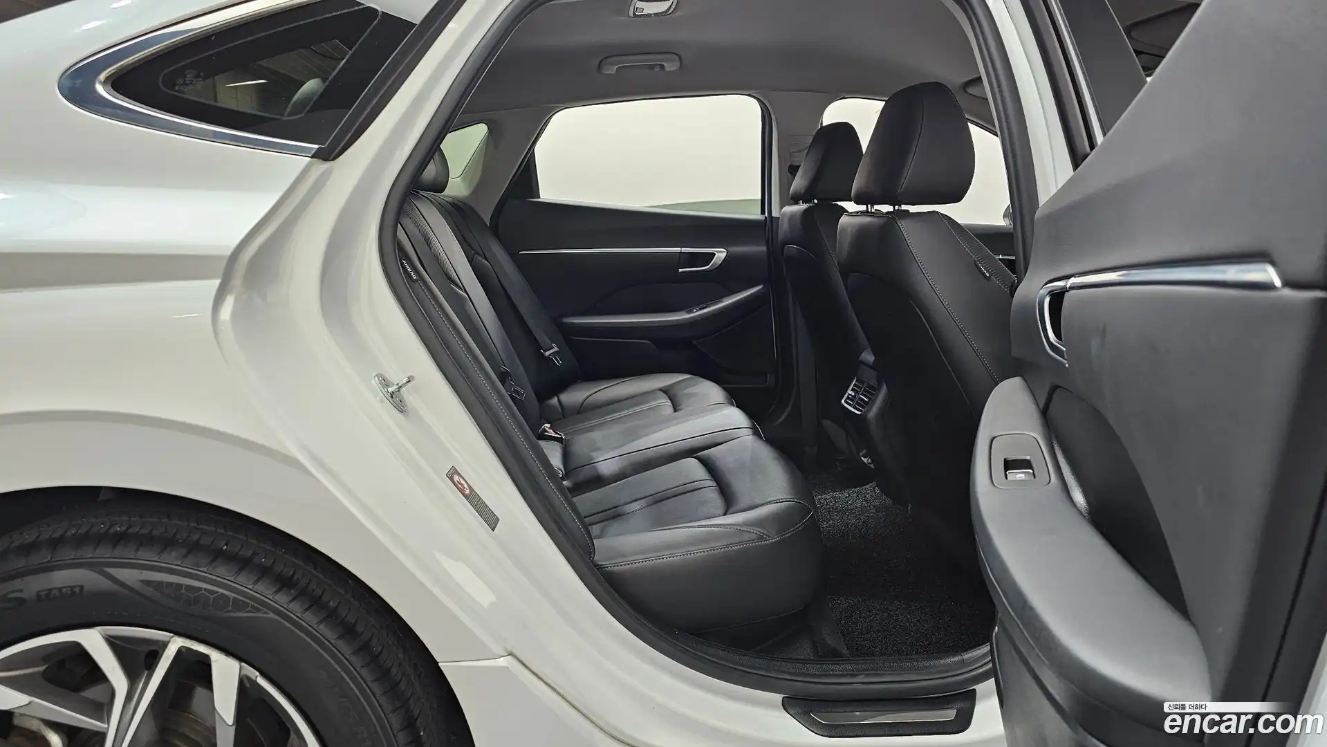 Sonata Hyundai 2020.8-OPTION-015