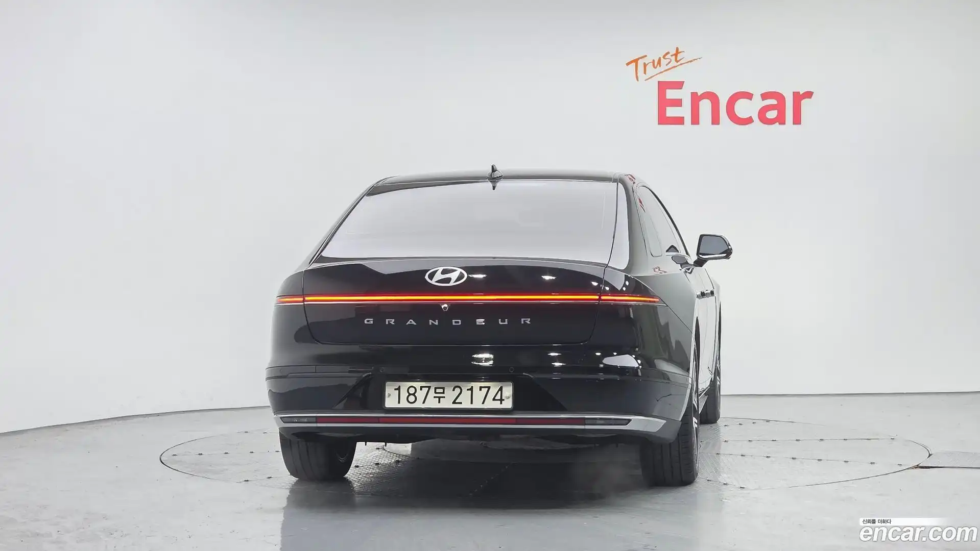 Grandeur Hyundai 2023.1-OUTER-004