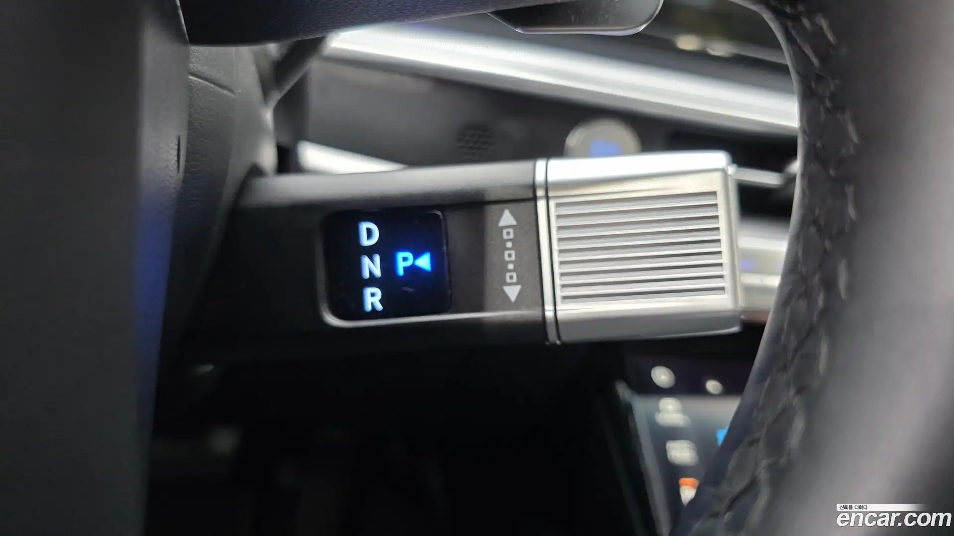 Grandeur Hyundai 2023.1-INNER-009