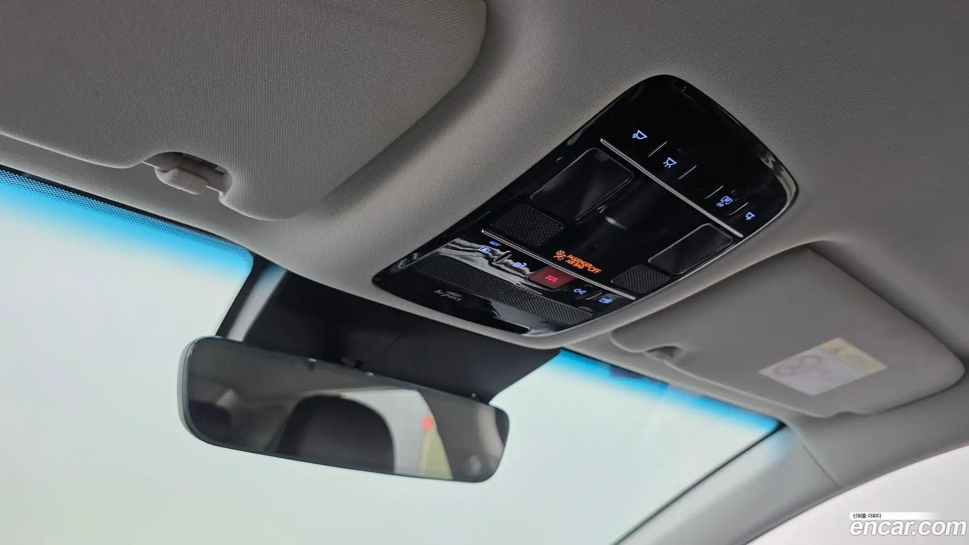 Grandeur Hyundai 2023.1-OPTION-022