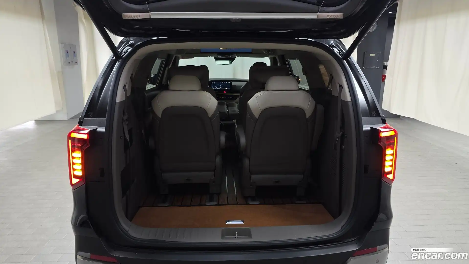 Canival Kia 2024.2-OPTION-021