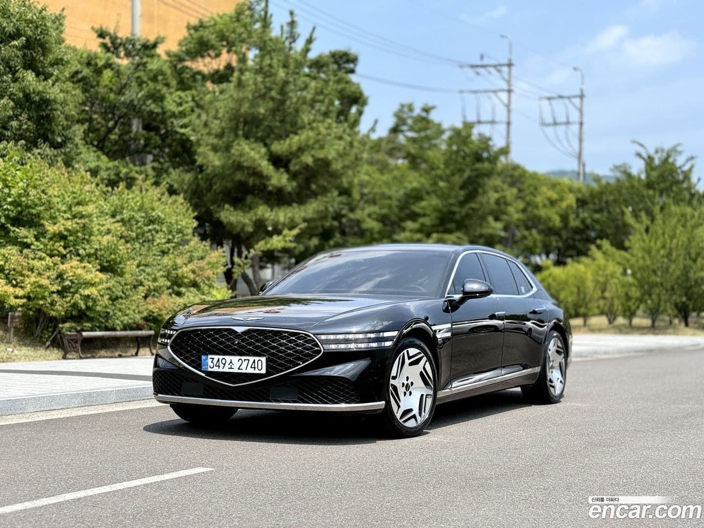 Main__Slider__Photo:G90 Genesis 2022.6-0