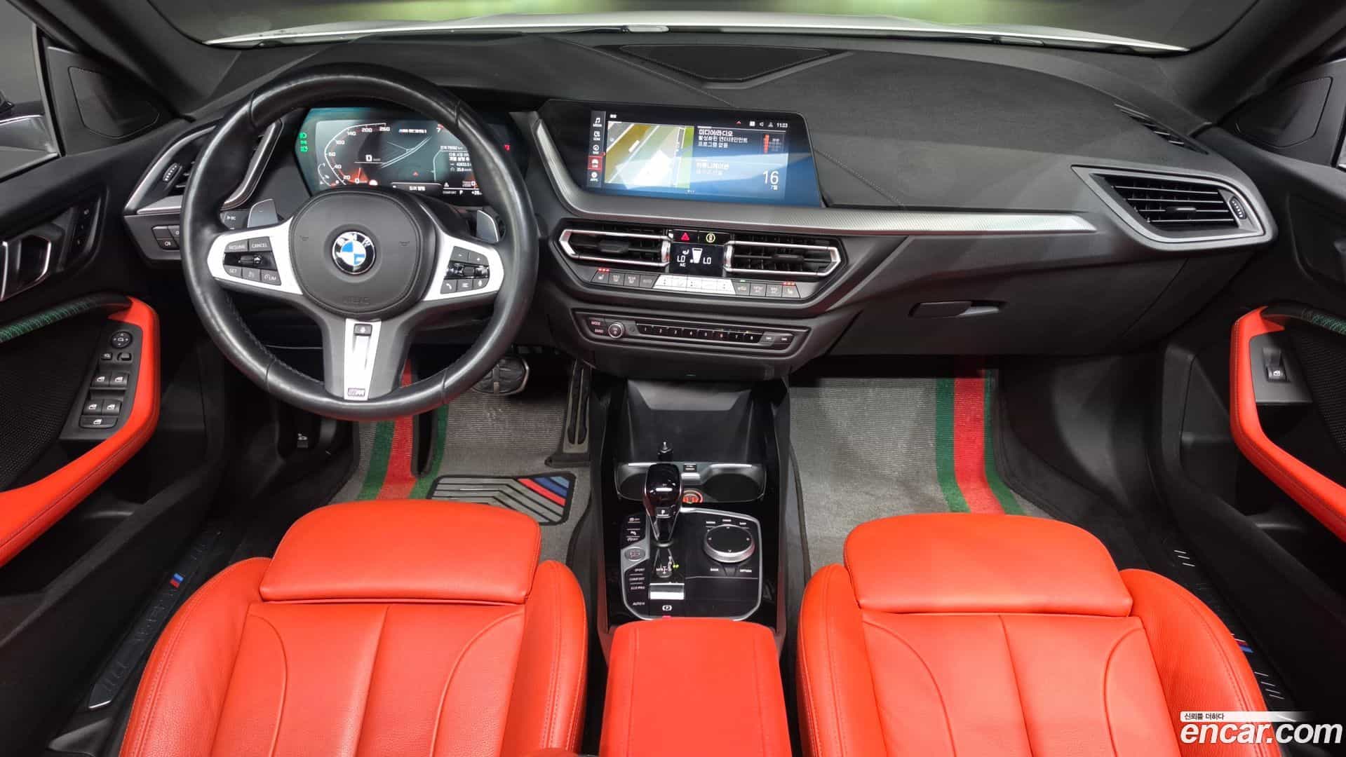 2-Series BMW 2022.1-INNER-007