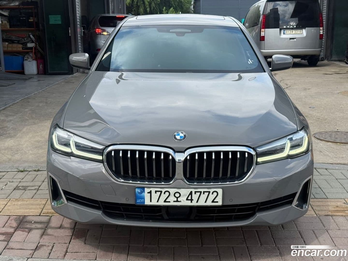 Main__Slider__Photo:5-Series BMW 2022.3-0