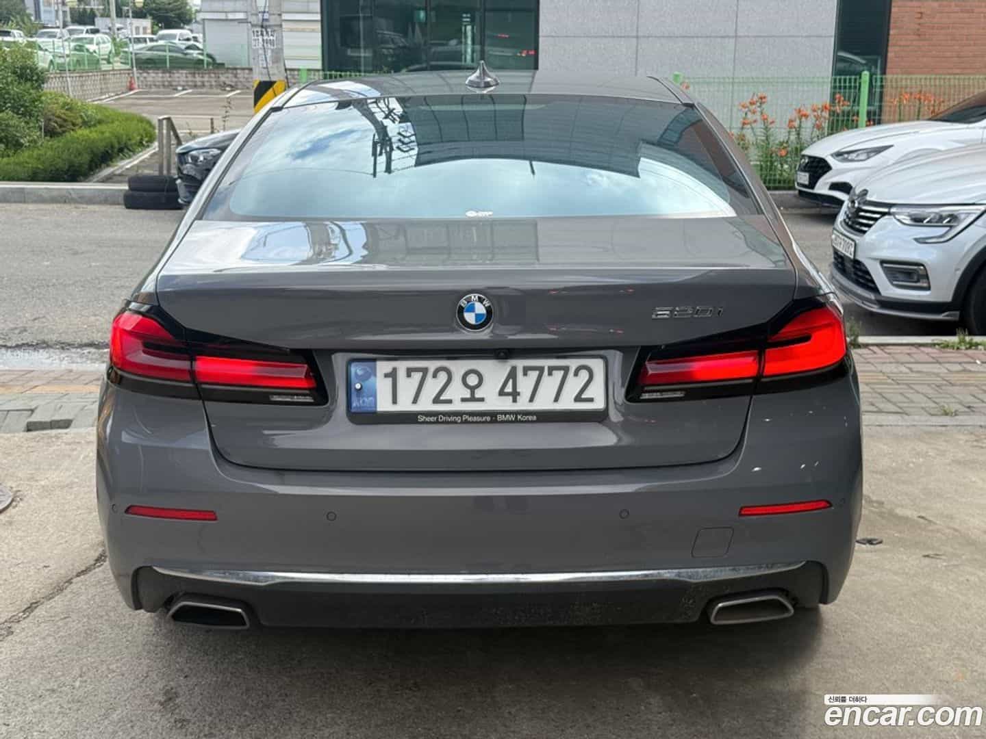 5-Series BMW 2022.3-OUTER-003