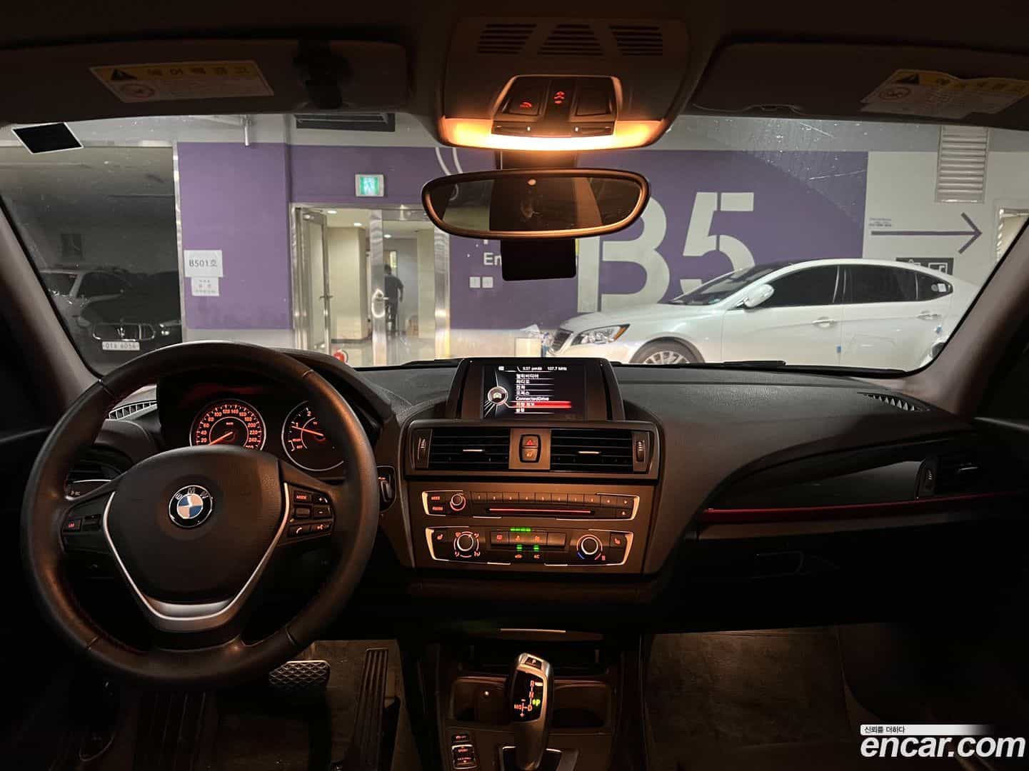 1-Series BMW 2015.3-INNER-009