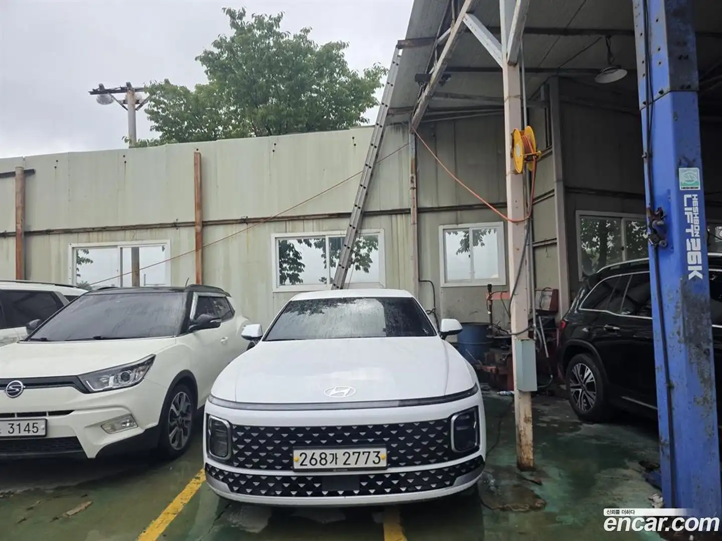 Grandeur Hyundai 2023.8-OUTER-001