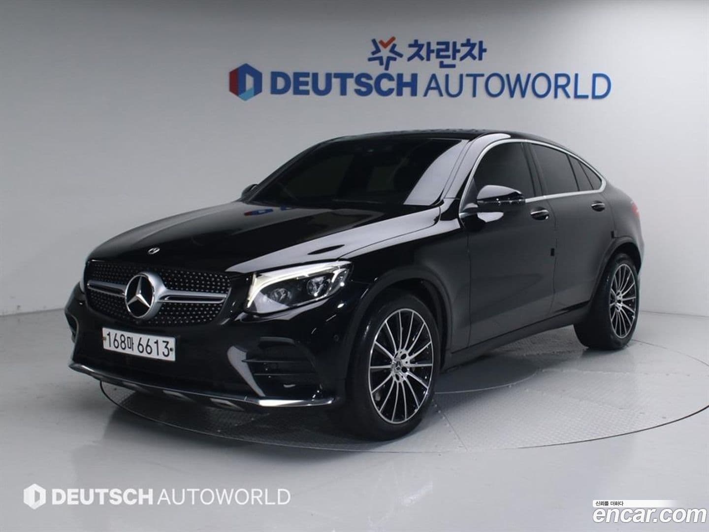 Main__Slider__Photo:GLC-Class Mercedes-Benz 2019.10-0