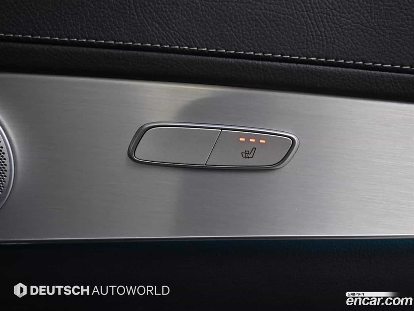 GLC-Class Mercedes-Benz 2019.10-OPTION-020