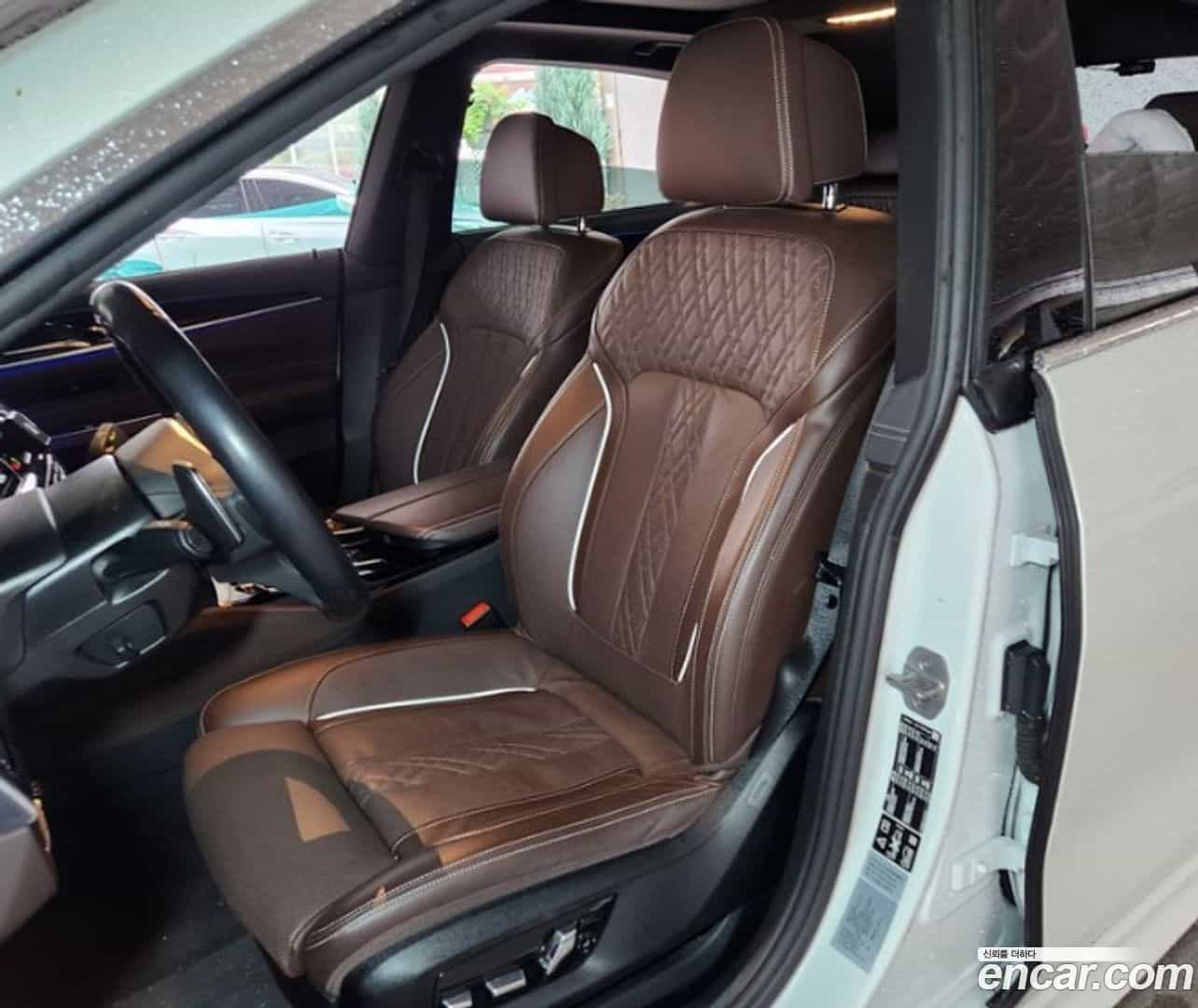 Gran Turismo BMW 2023.7-INNER-007