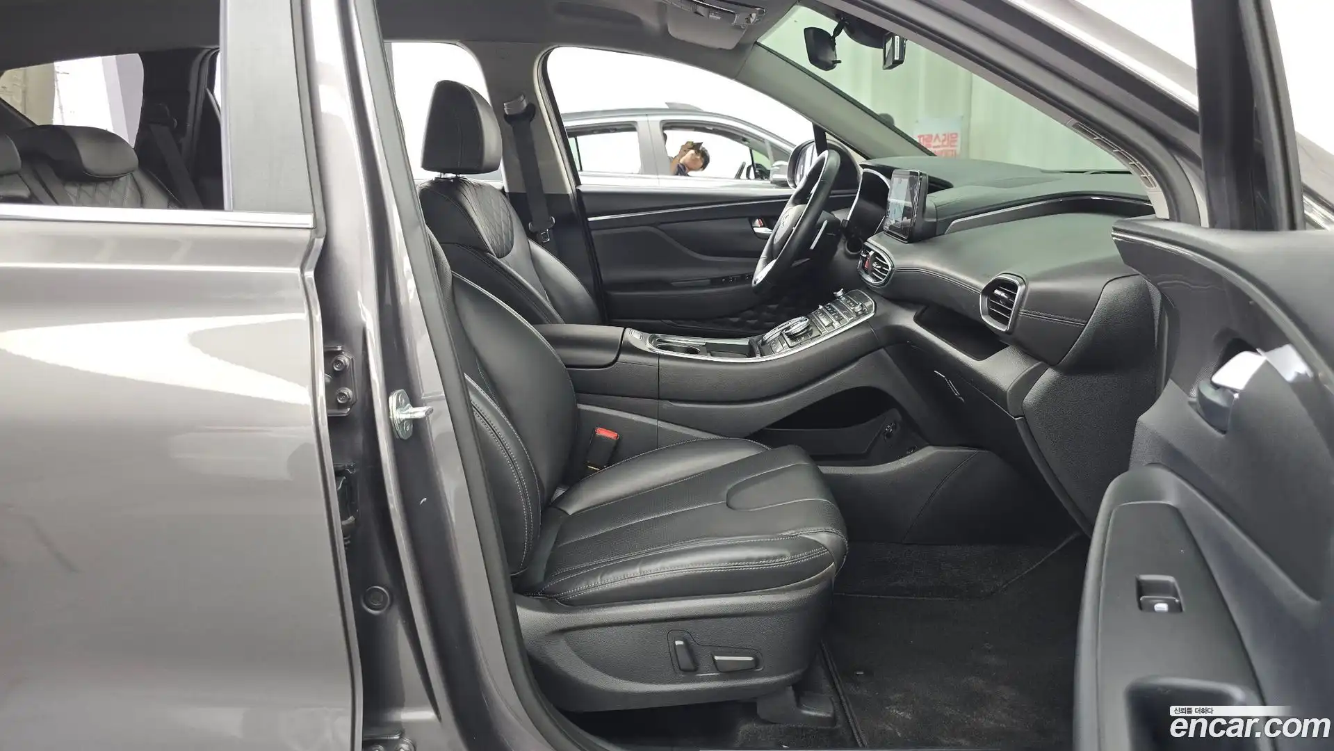 Santafe Hyundai 2022.5-INNER-036