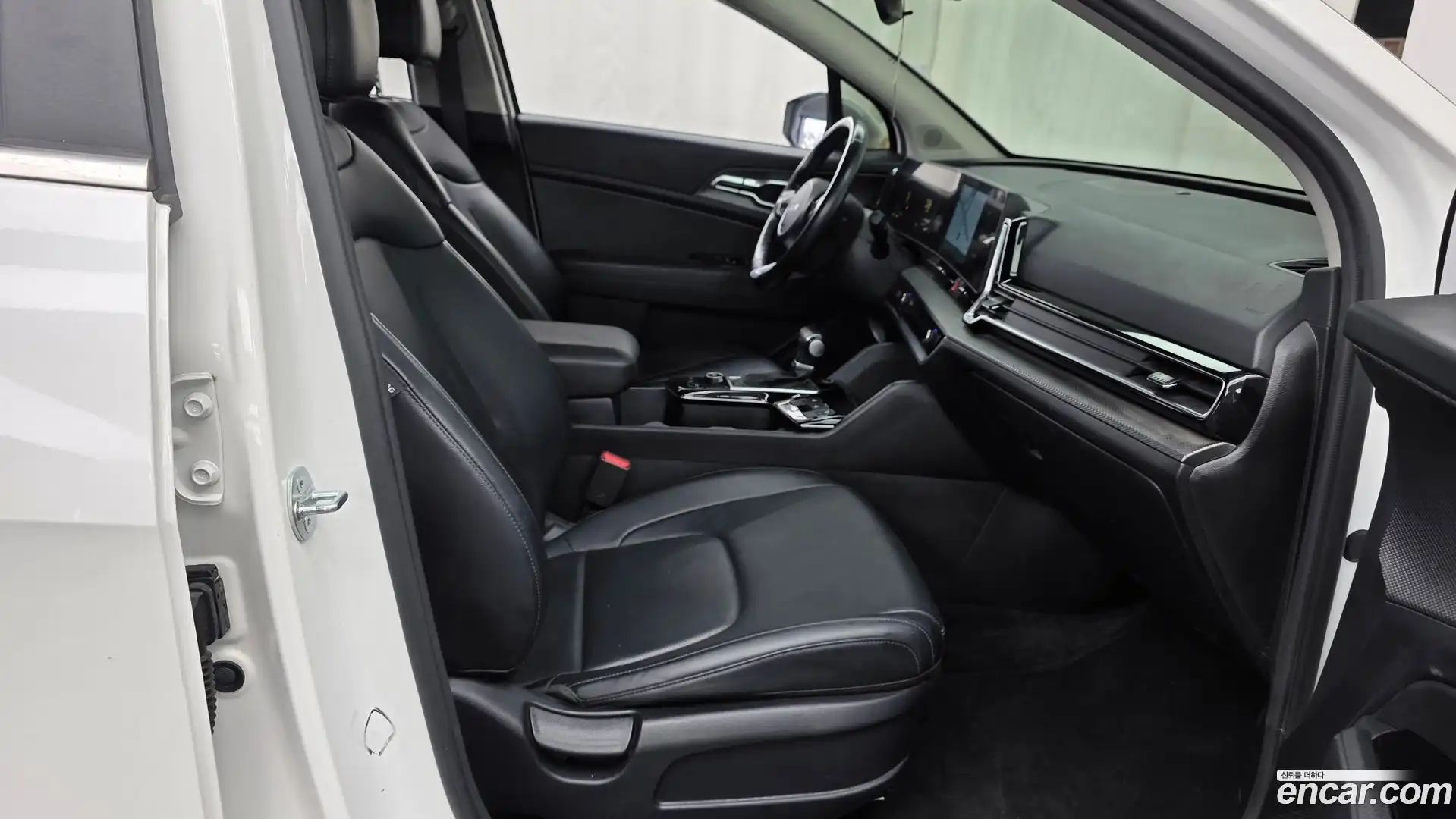 Sportage Kia 2023.4-INNER-036