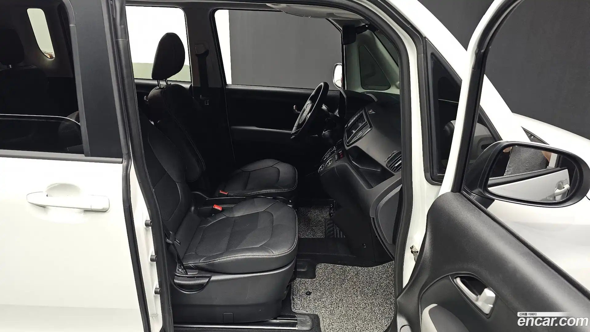 RAY Kia 2025.2-INNER-036
