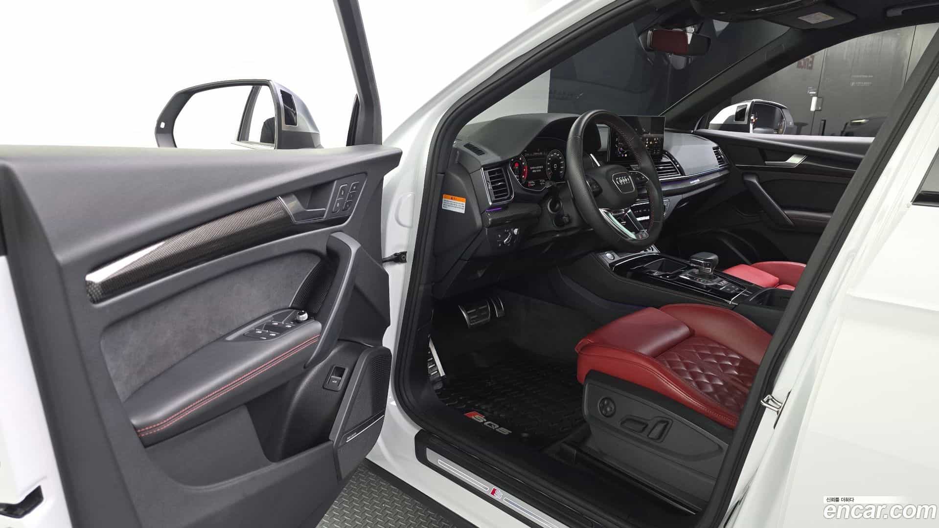 SQ5 Audi 2022.5-INNER-010