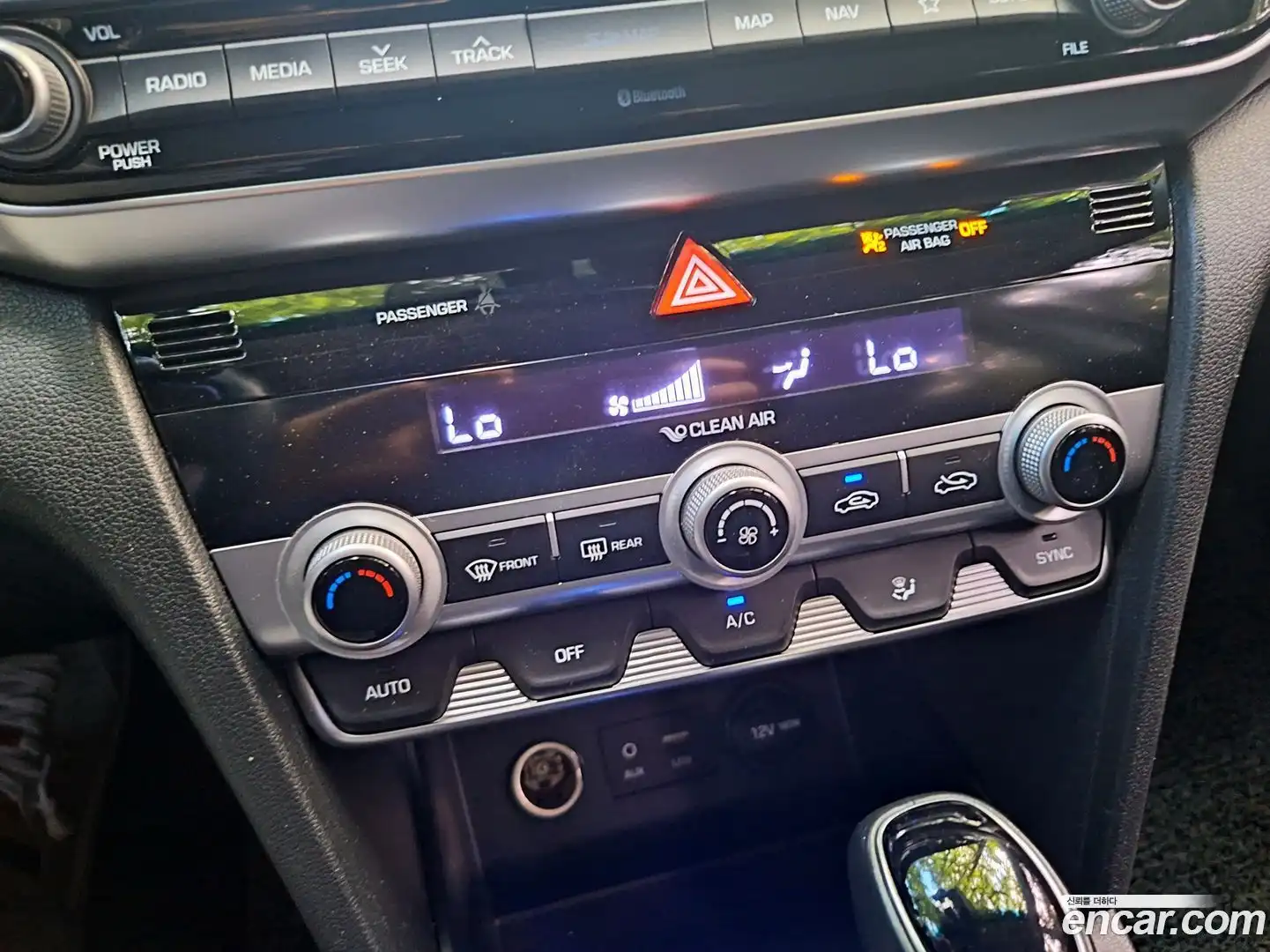 AVANTE Hyundai 2019.2-OPTION-019