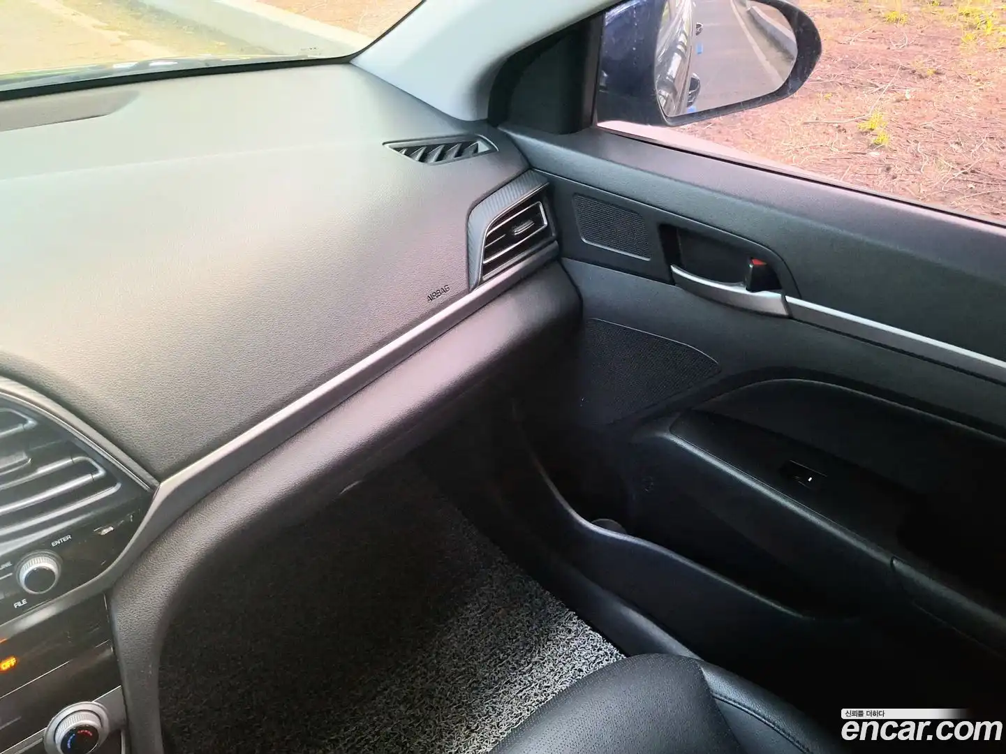 AVANTE Hyundai 2019.2-OPTION-023