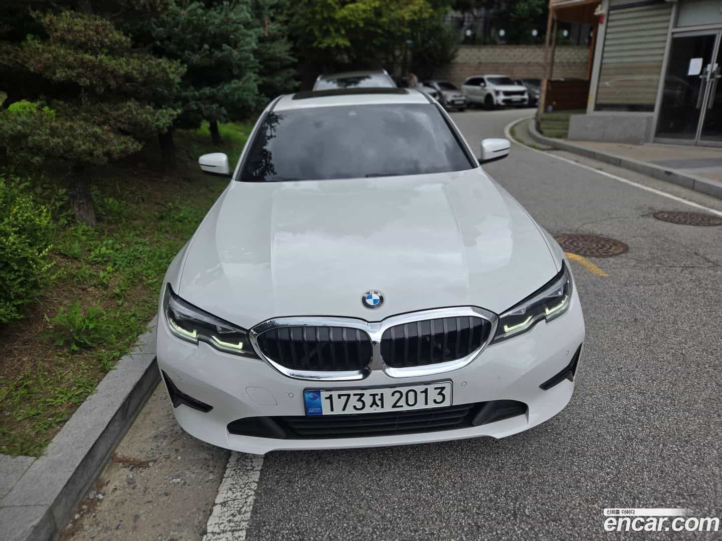 3-Series BMW 2021.6-OUTER-001