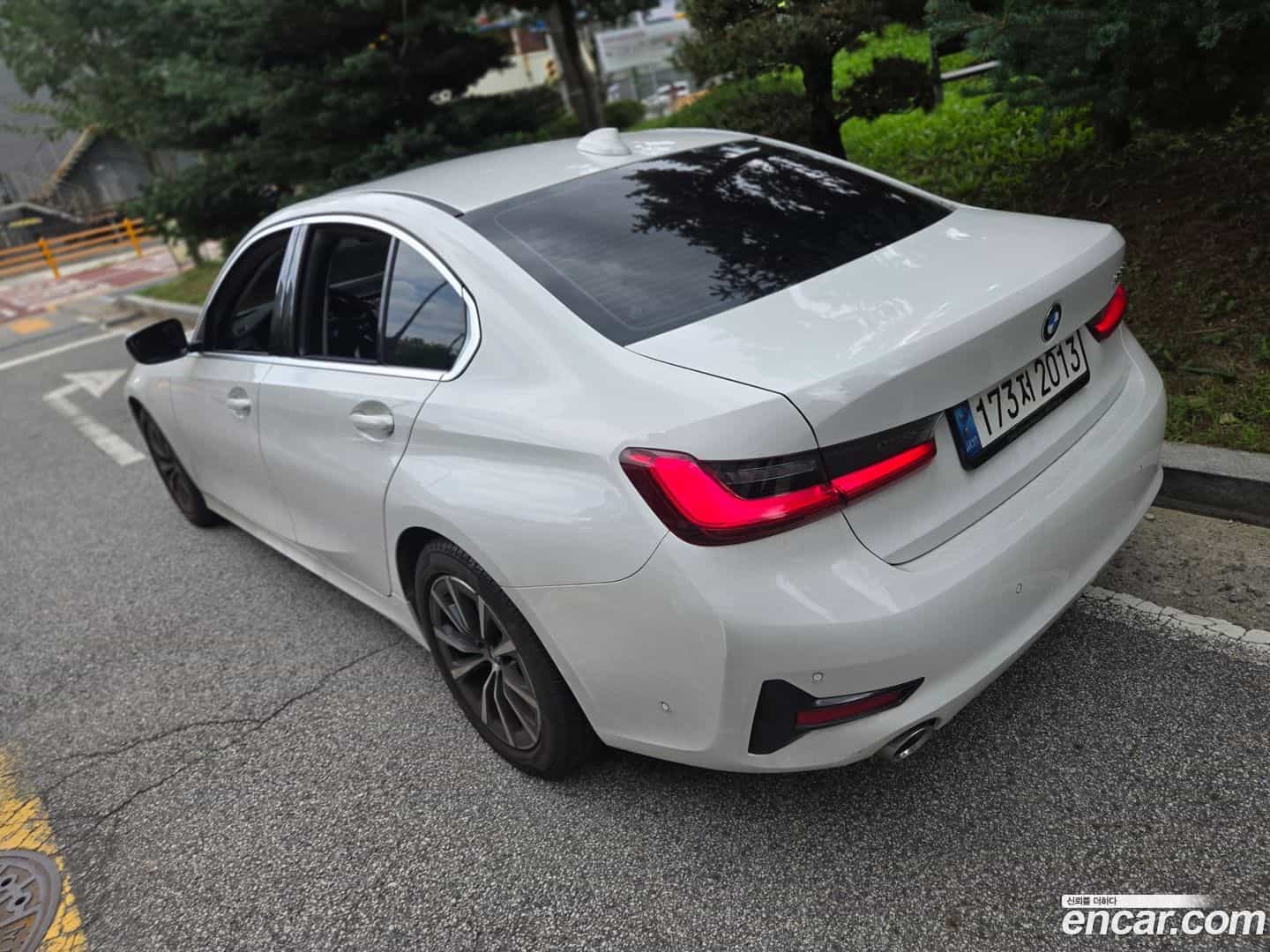 3-Series BMW 2021.6-OUTER-003