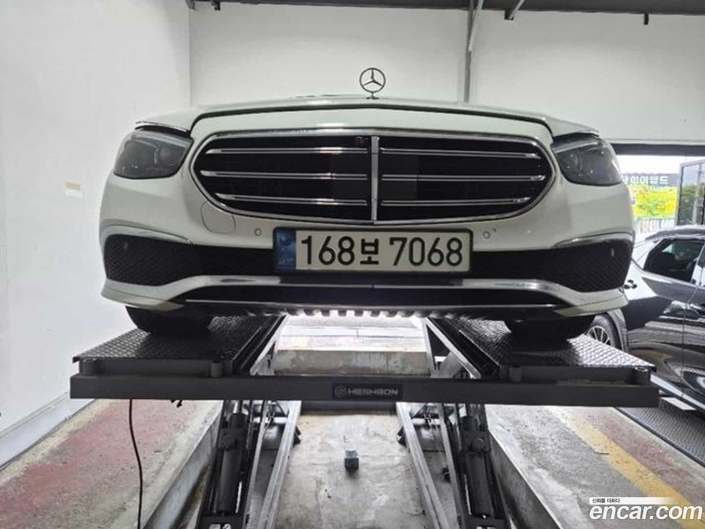 E-Class Mercedes-Benz 2021.4-OUTER-001