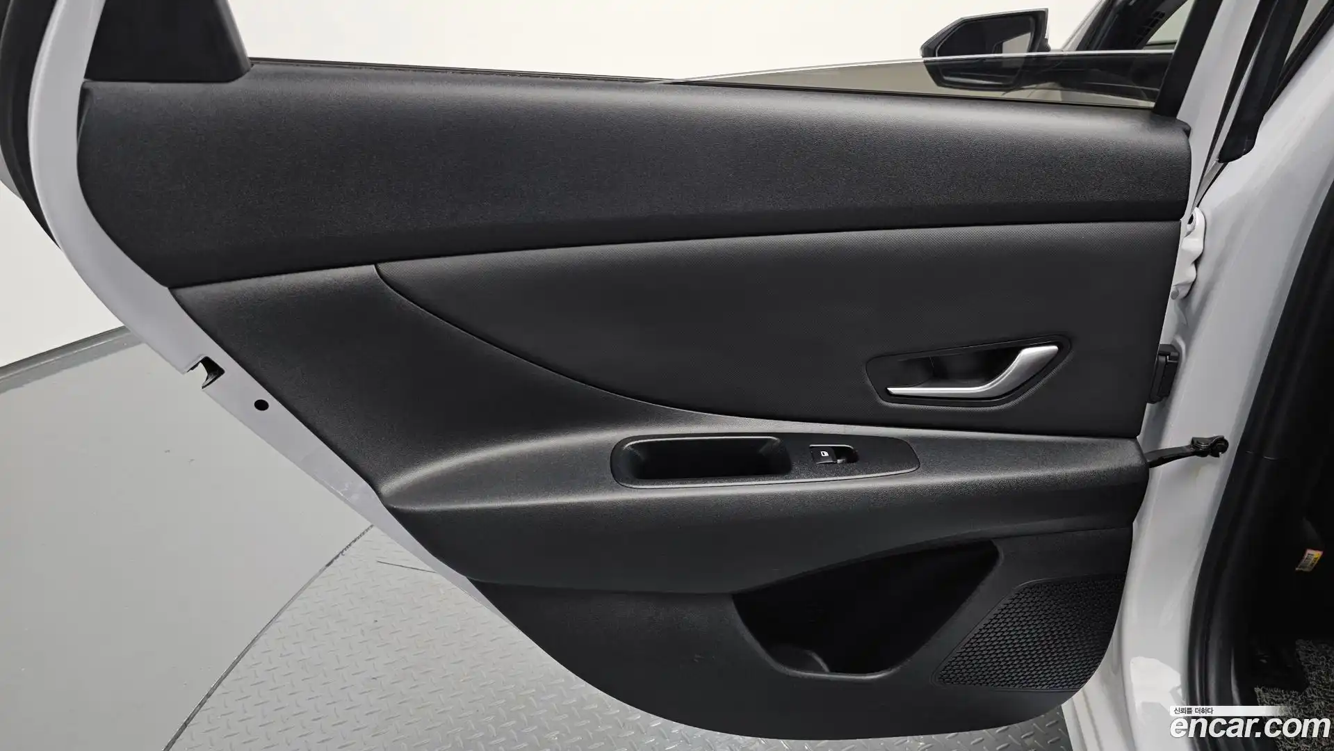 AVANTE Hyundai 2021.3-INNER-035