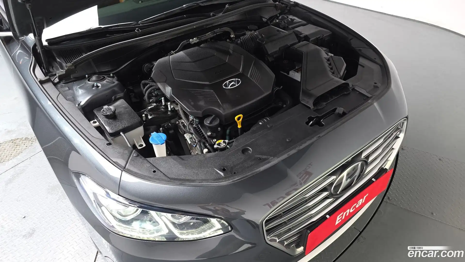 Grandeur Hyundai 2019.2-OUTER-006