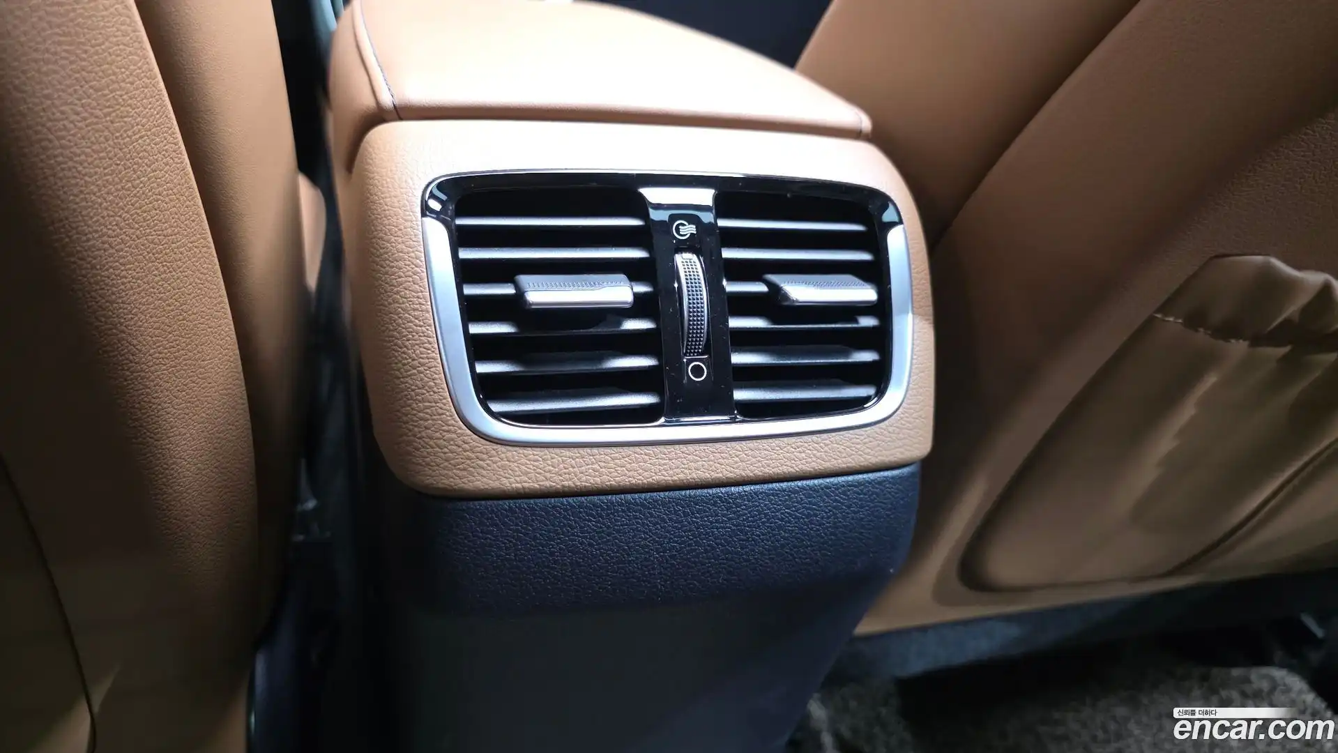 Grandeur Hyundai 2019.2-OPTION-044