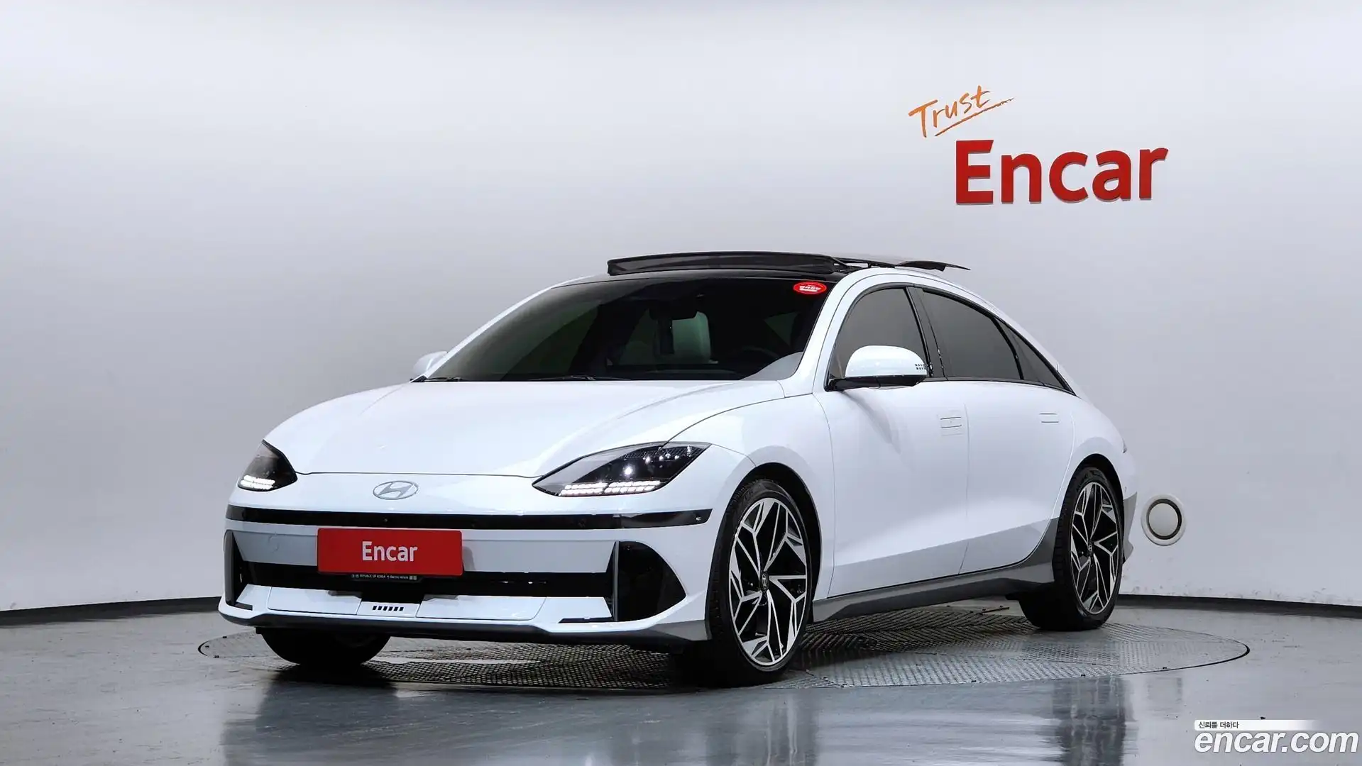 Ioniq6 Hyundai 2022.9-OUTER-001