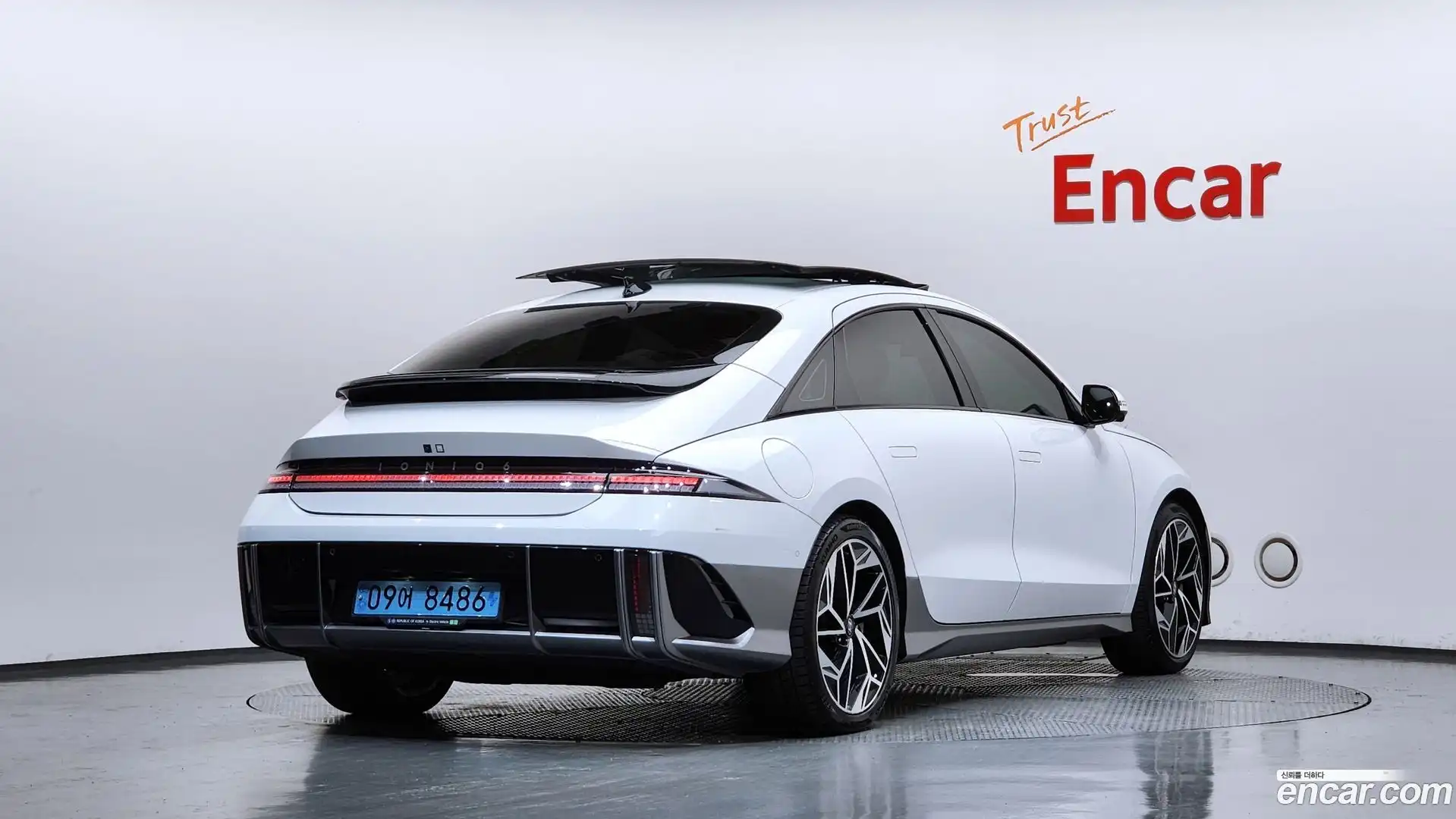 Ioniq6 Hyundai 2022.9-OUTER-002