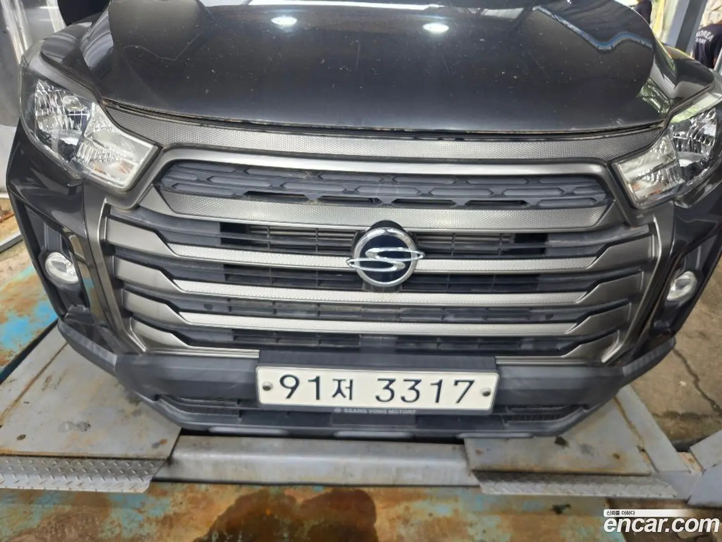Main__Slider__Photo:Rexton KG Mobility 2021.6-0
