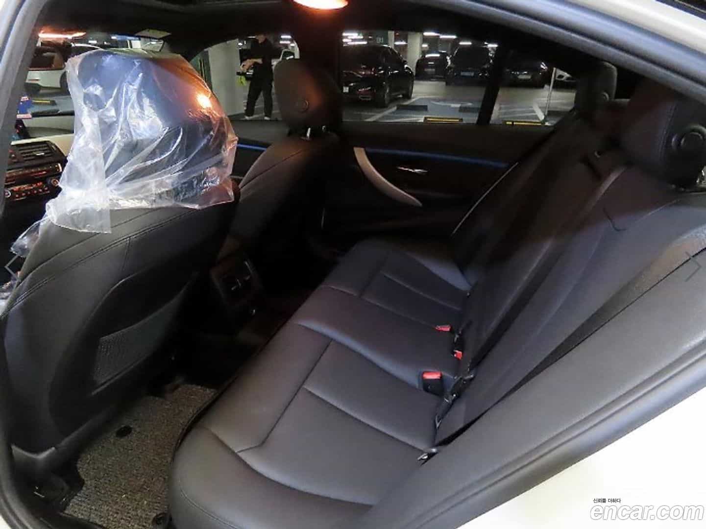 3-Series BMW 2018.1-INNER-007
