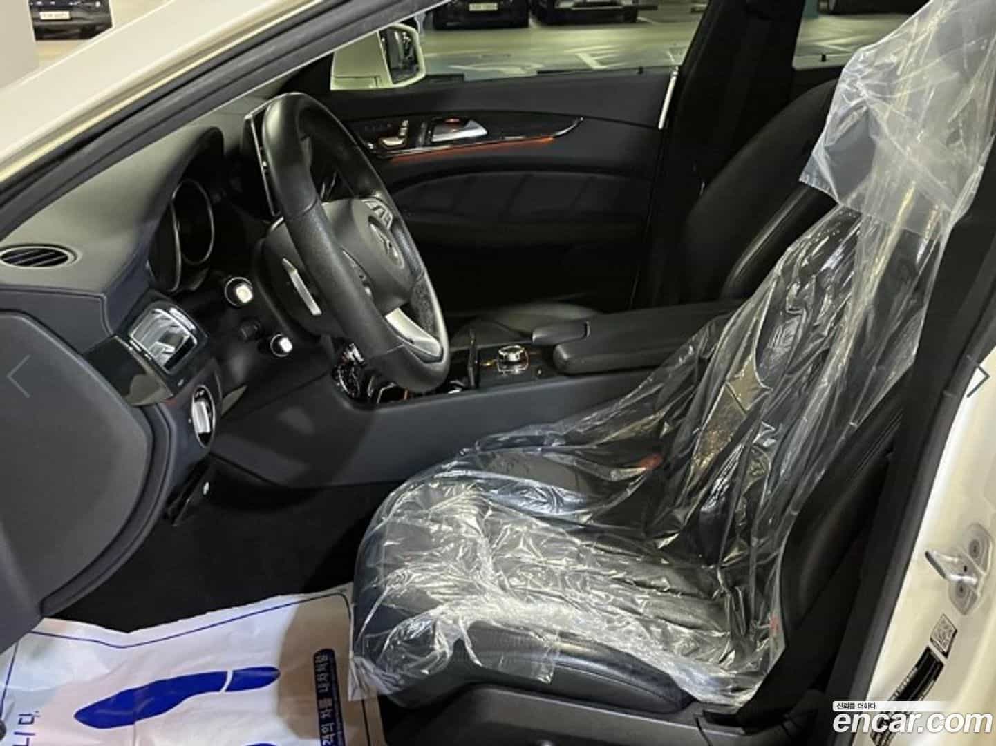CLS-Class Mercedes-Benz 2017.5-OPTION-015