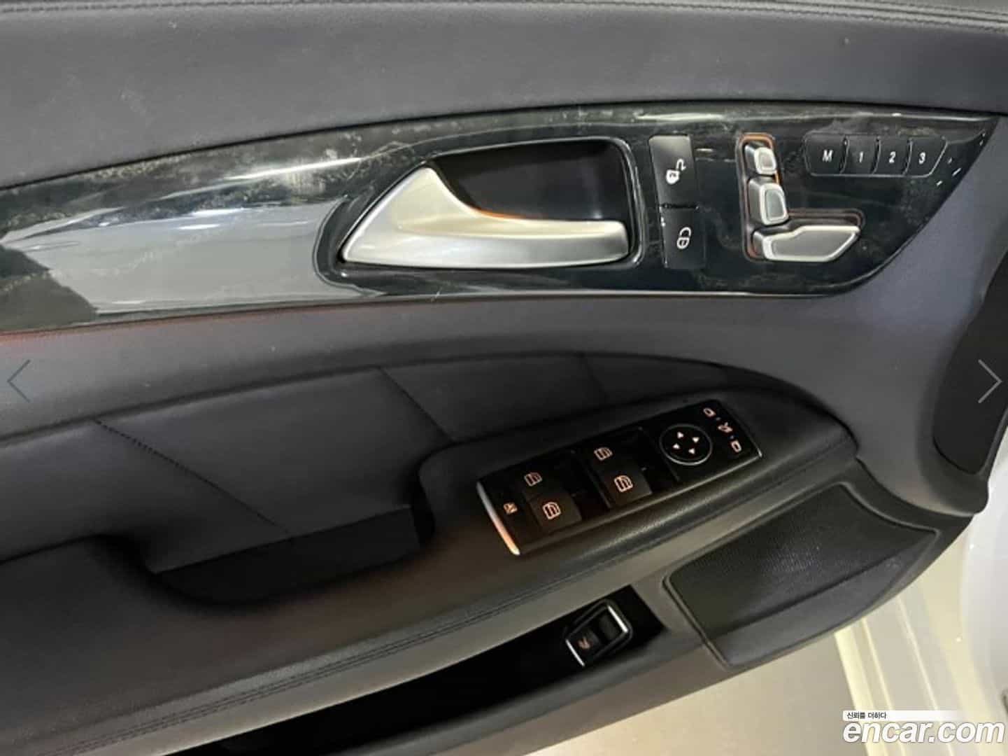 CLS-Class Mercedes-Benz 2017.5-OPTION-016