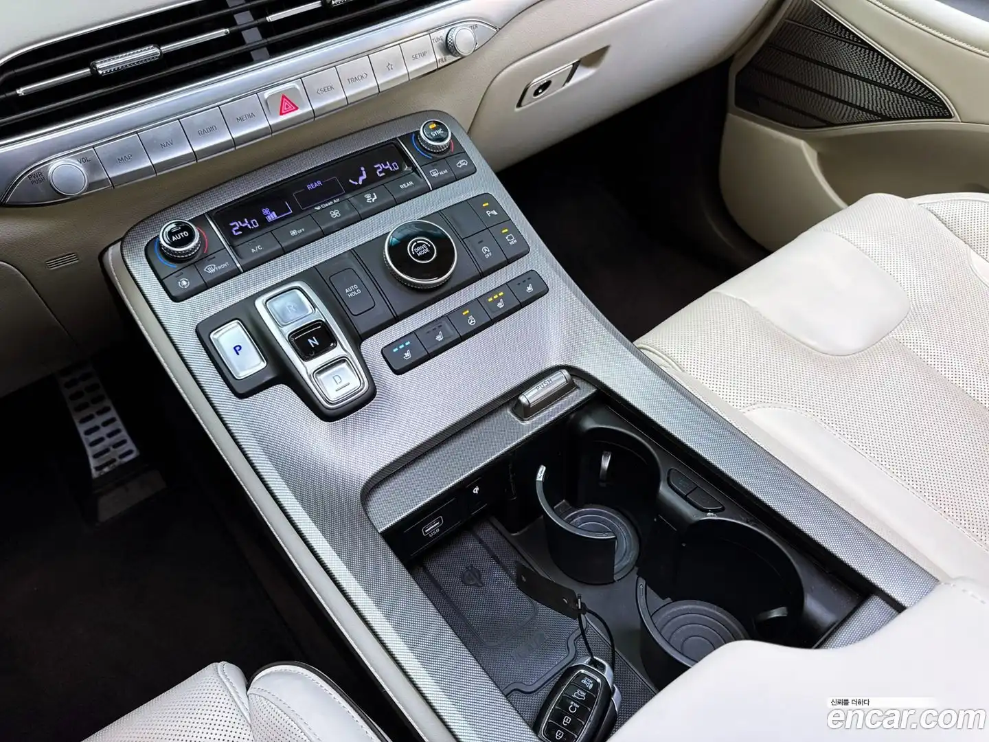 Palisade Hyundai 2021.8-INNER-010