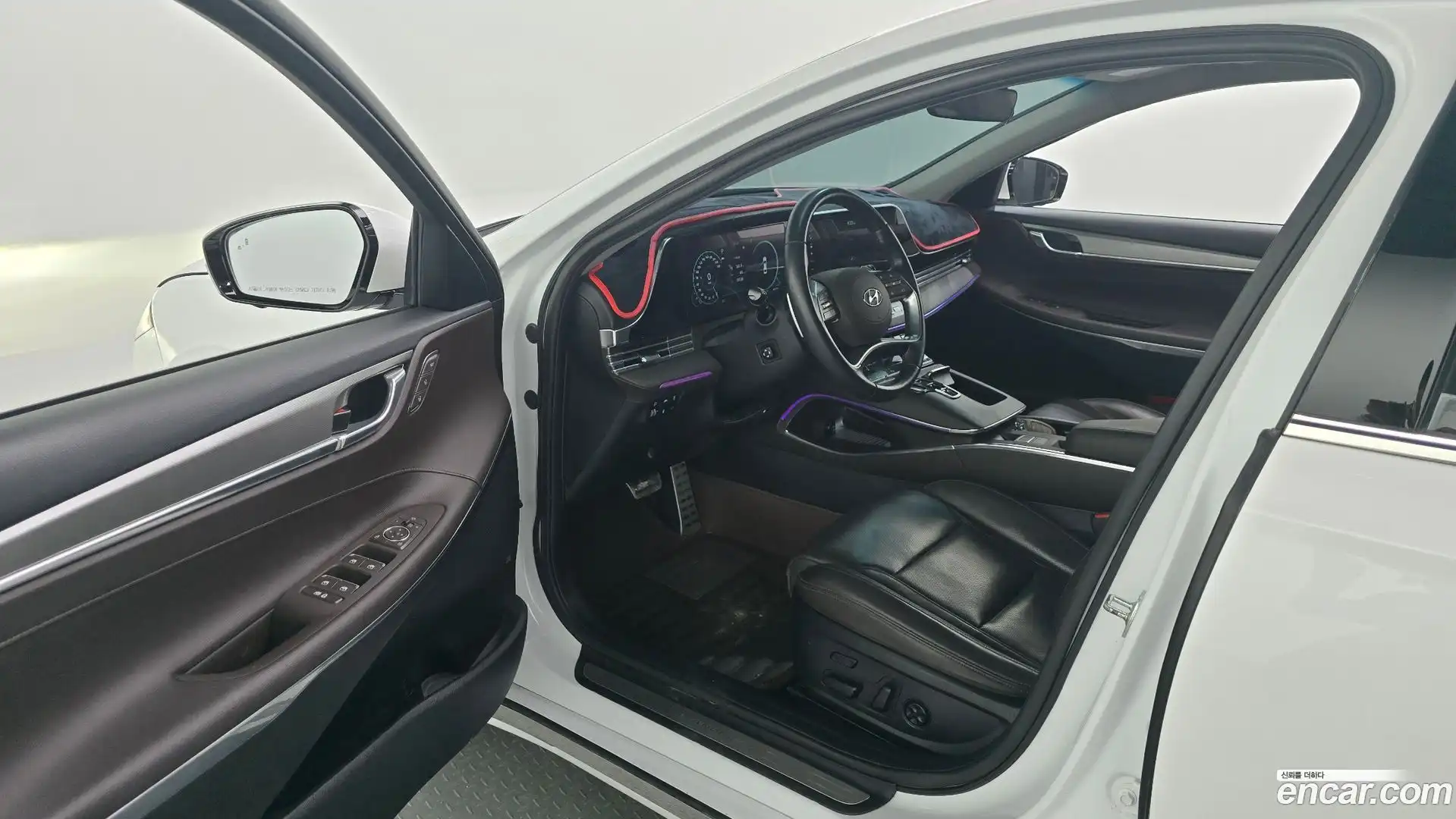 Grandeur Hyundai 2021.3-INNER-010