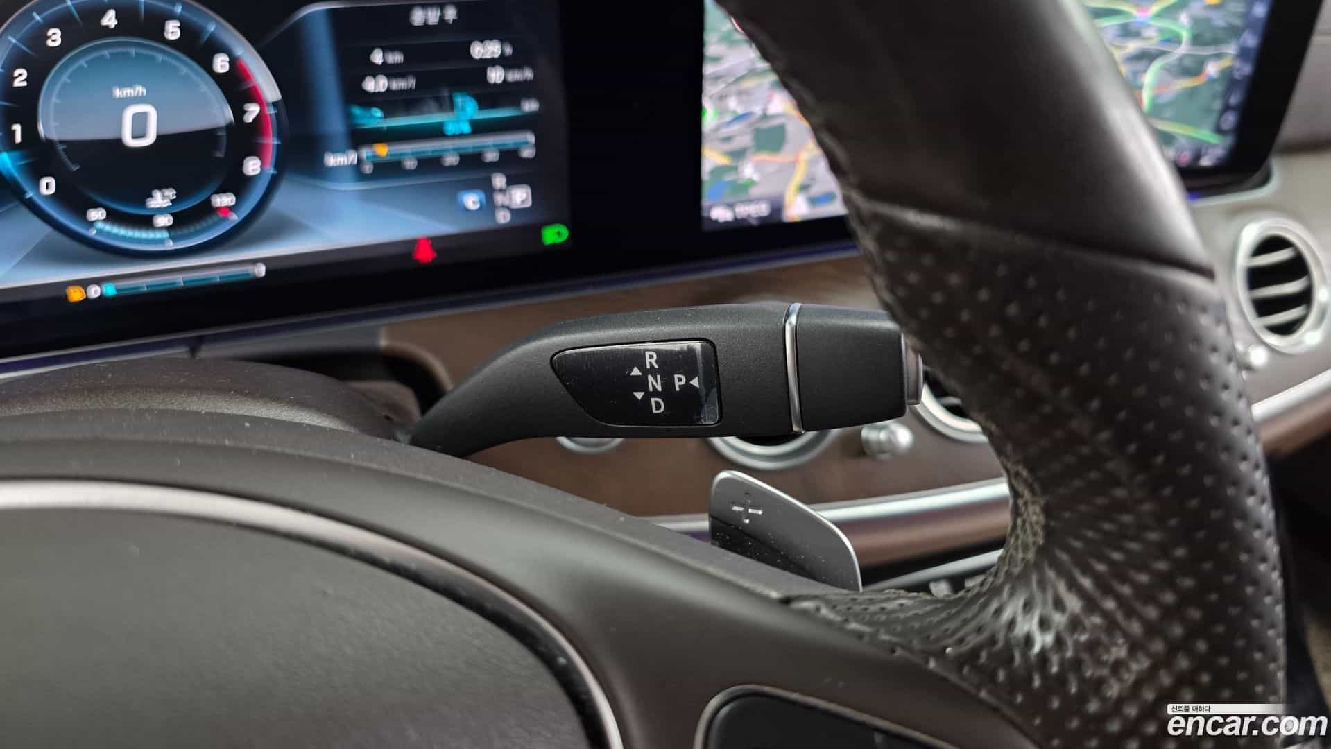 E-Class Mercedes-Benz 2017.0-INNER-009