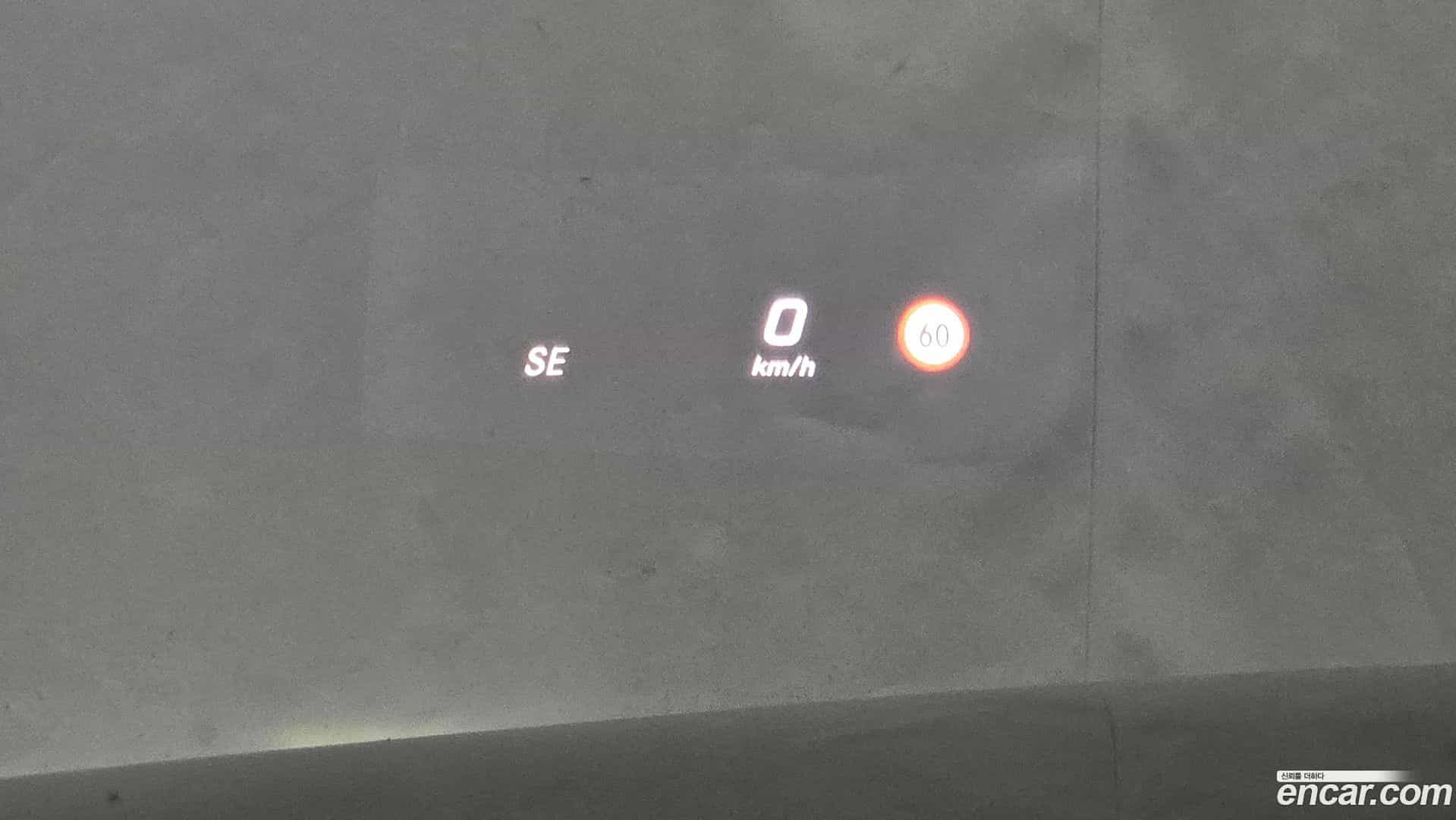 E-Class Mercedes-Benz 2017.0-OPTION-021