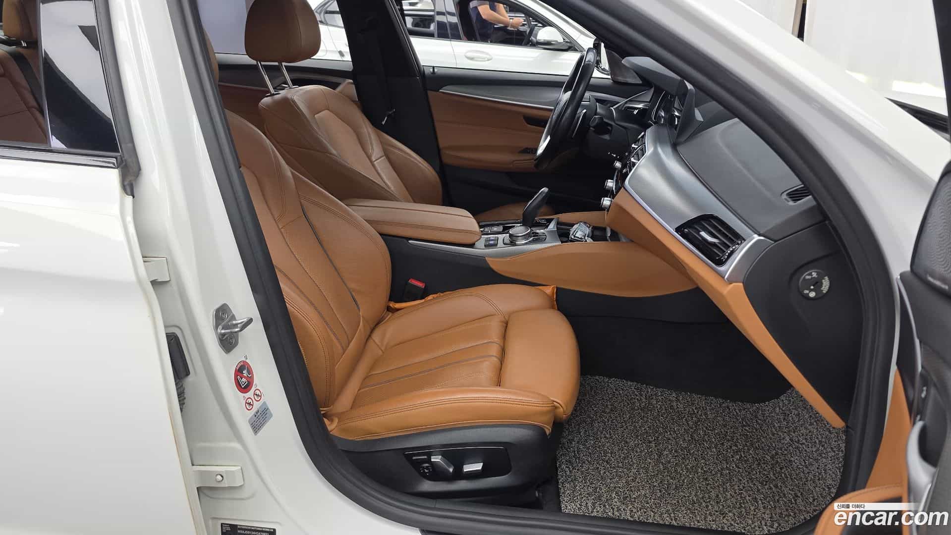 5-Series BMW 2017.8-OPTION-016