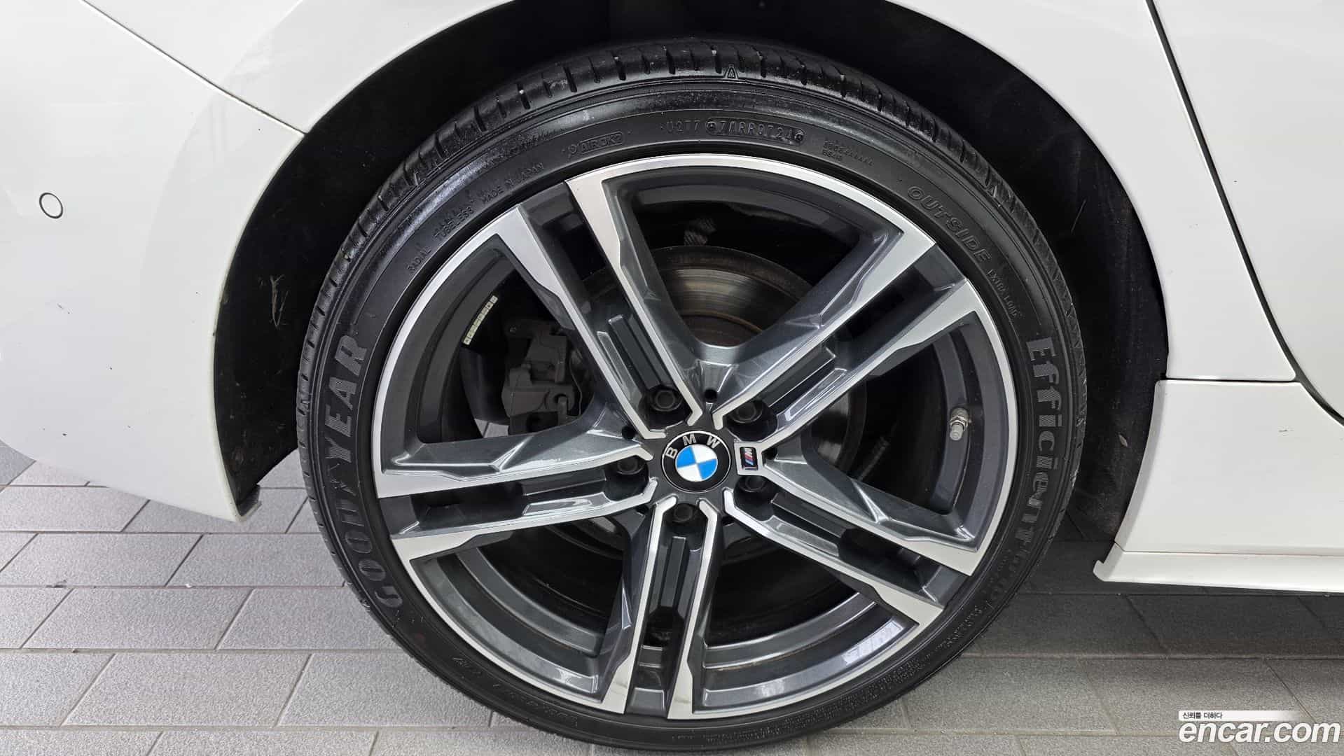 1-Series BMW 2021.6-OUTER-005
