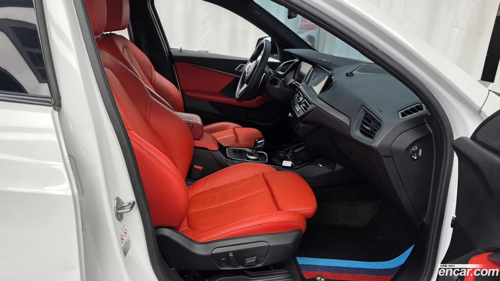1-Series BMW 2021.6-INNER-036
