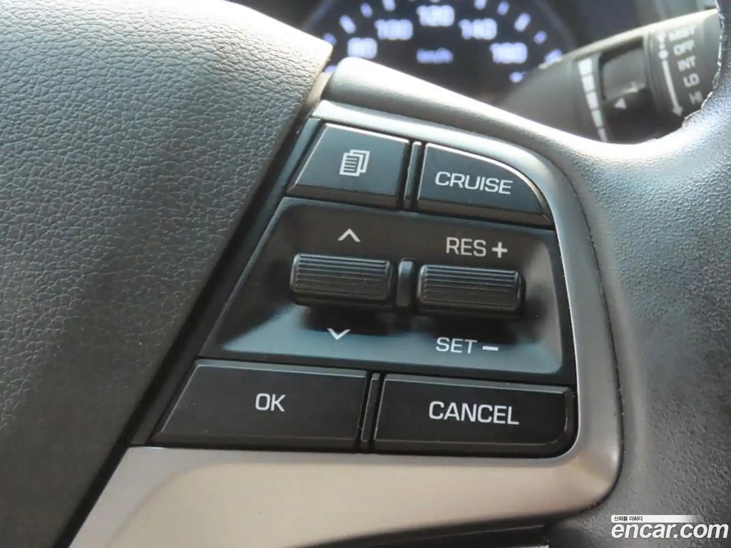 AVANTE Hyundai 2017.3-OPTION-020
