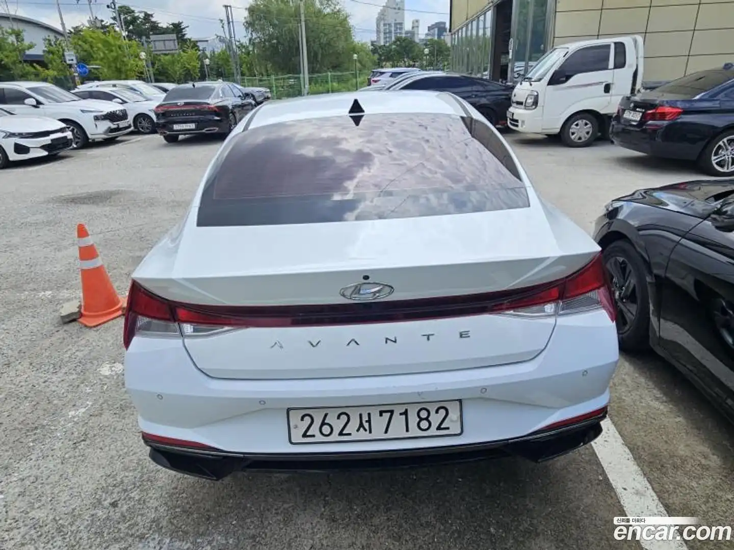 AVANTE Hyundai 2020.8-OUTER-004