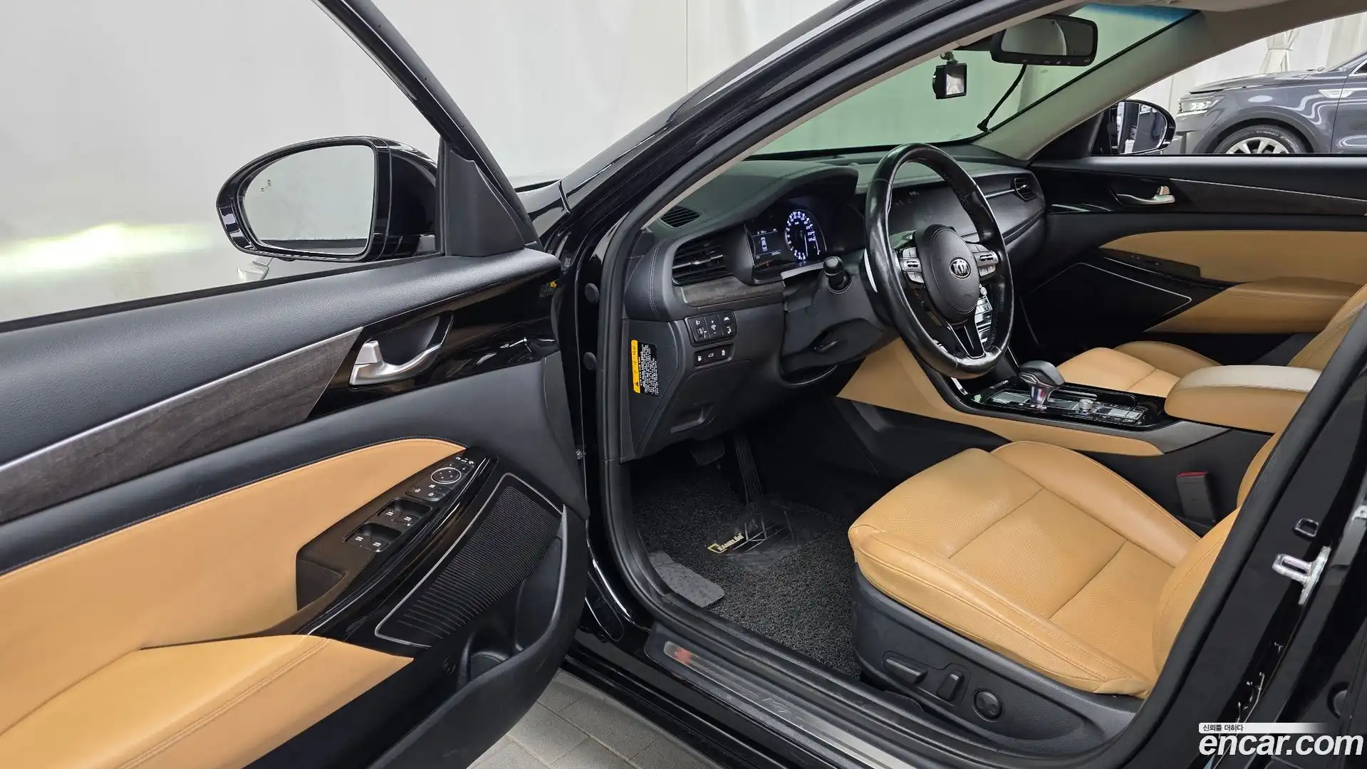K7 Kia 2020.0-INNER-010